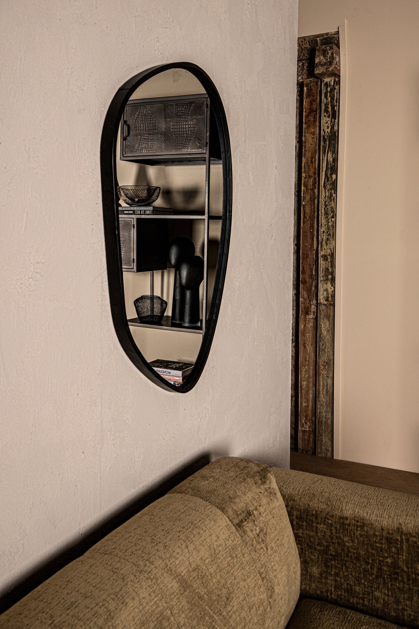 Duana Playful rusty black Iron high cabinet - Photo 4