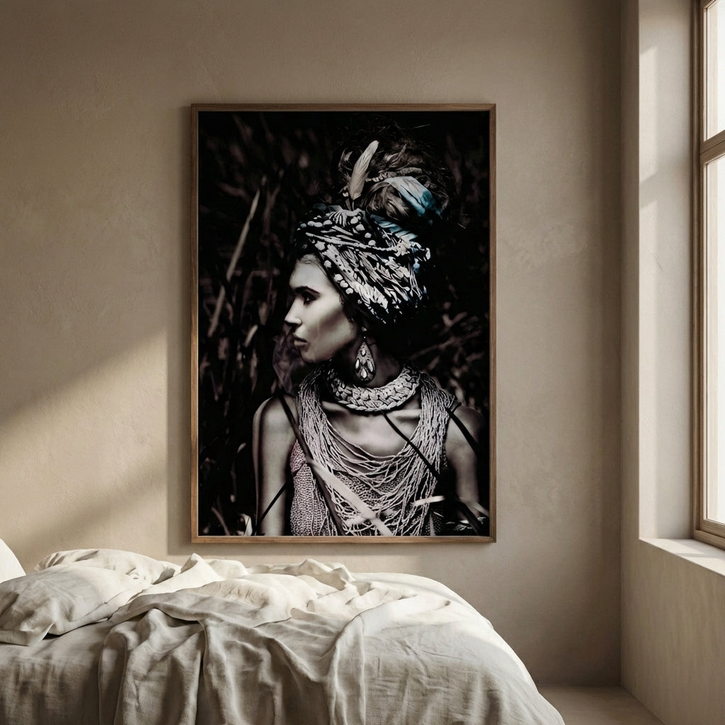 Melani Glass Art wall picture black & white woman