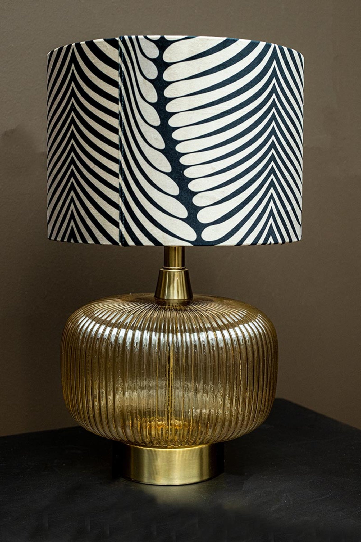 Juliet Lampes de table — Amber Lampbase Wide - Or