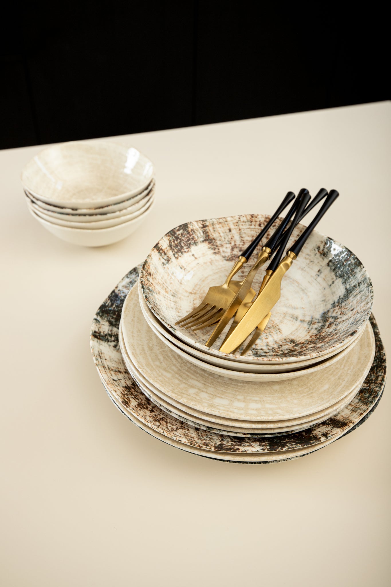 Kaylaa Mix porcelain 23 cm dinner plate round S