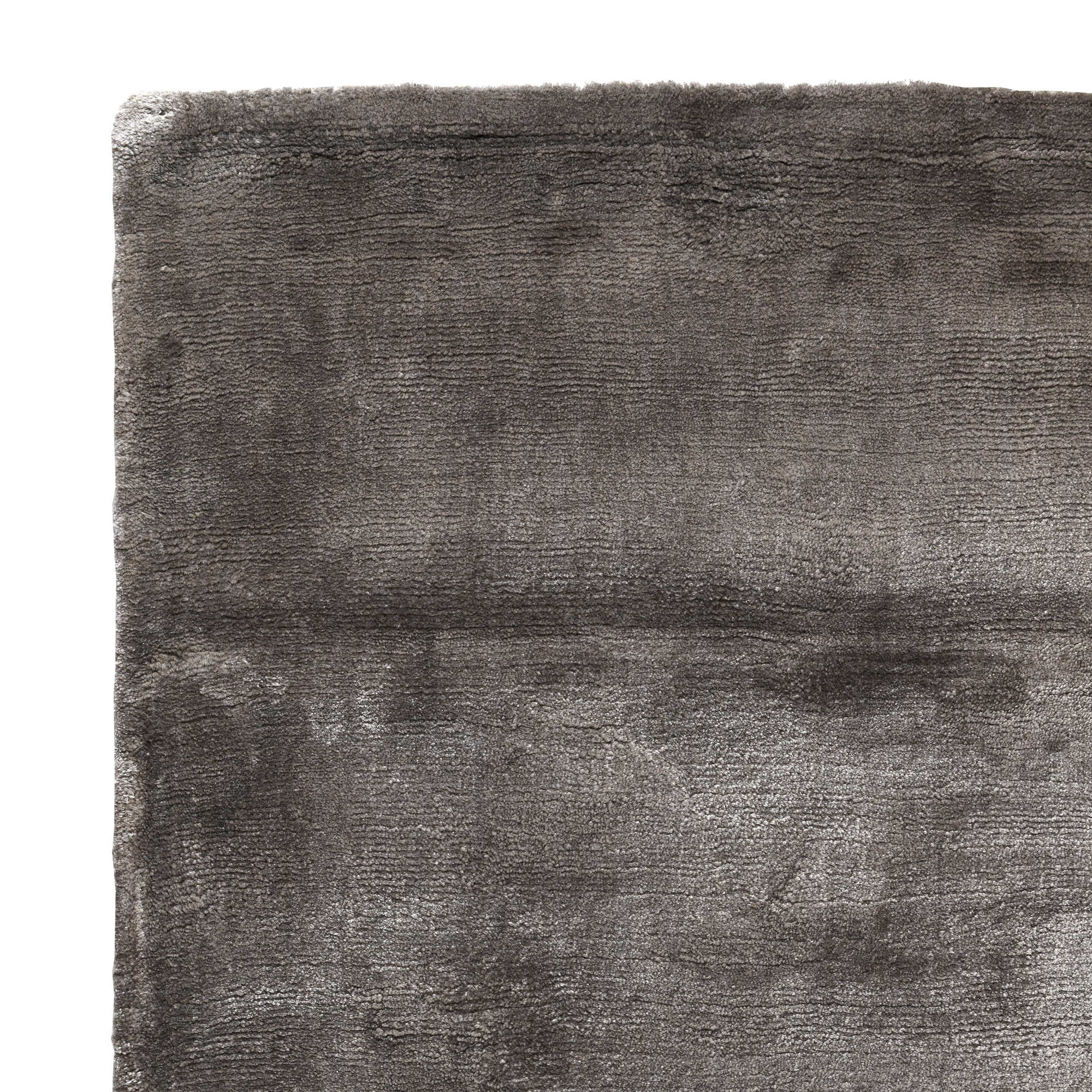 Flavia Grey viscose handwoven carpet XL Gris — Tapis — vue 3 | Häus