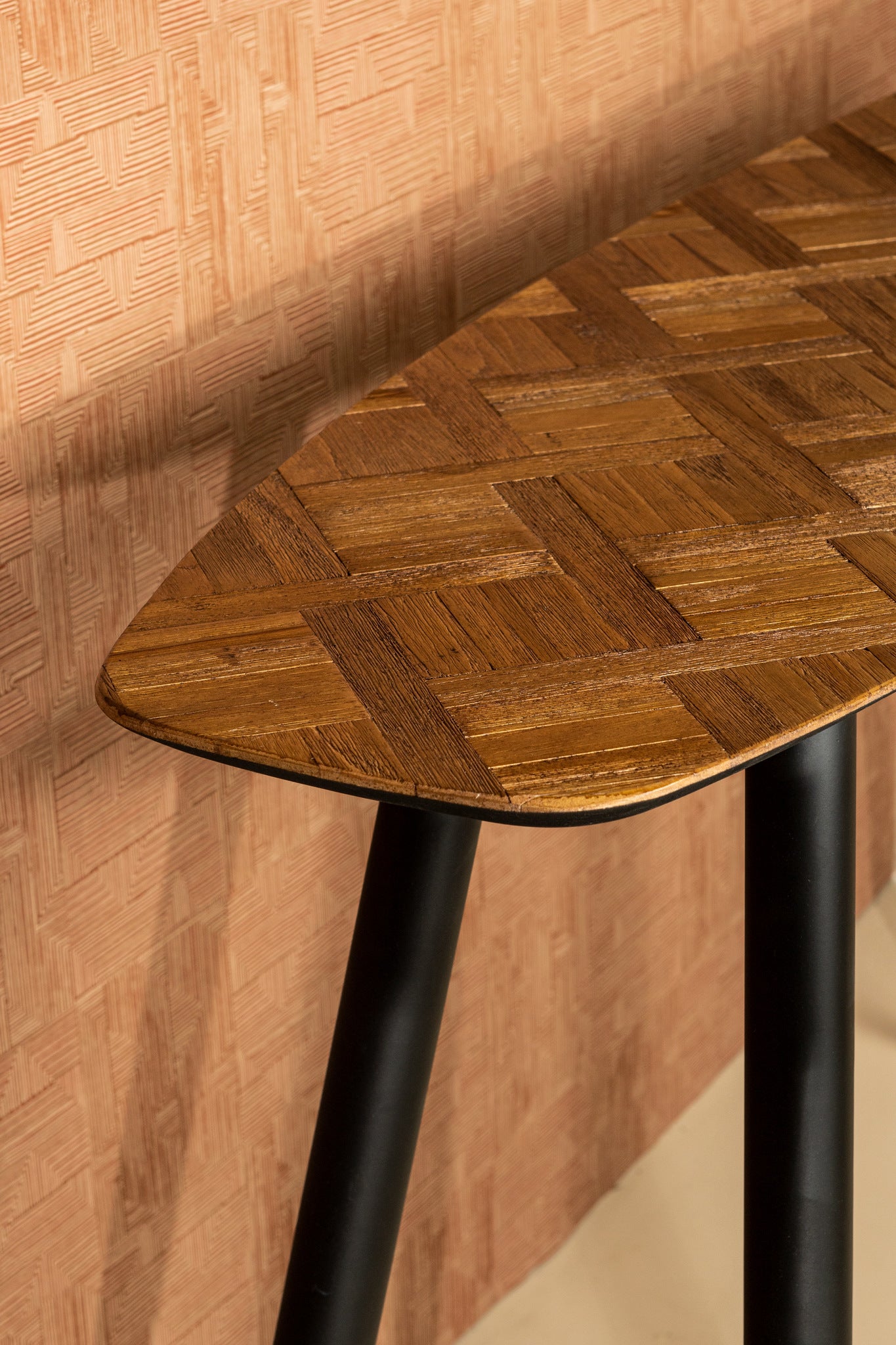 Tyano Natural recycled teak wood side table - Photo 3