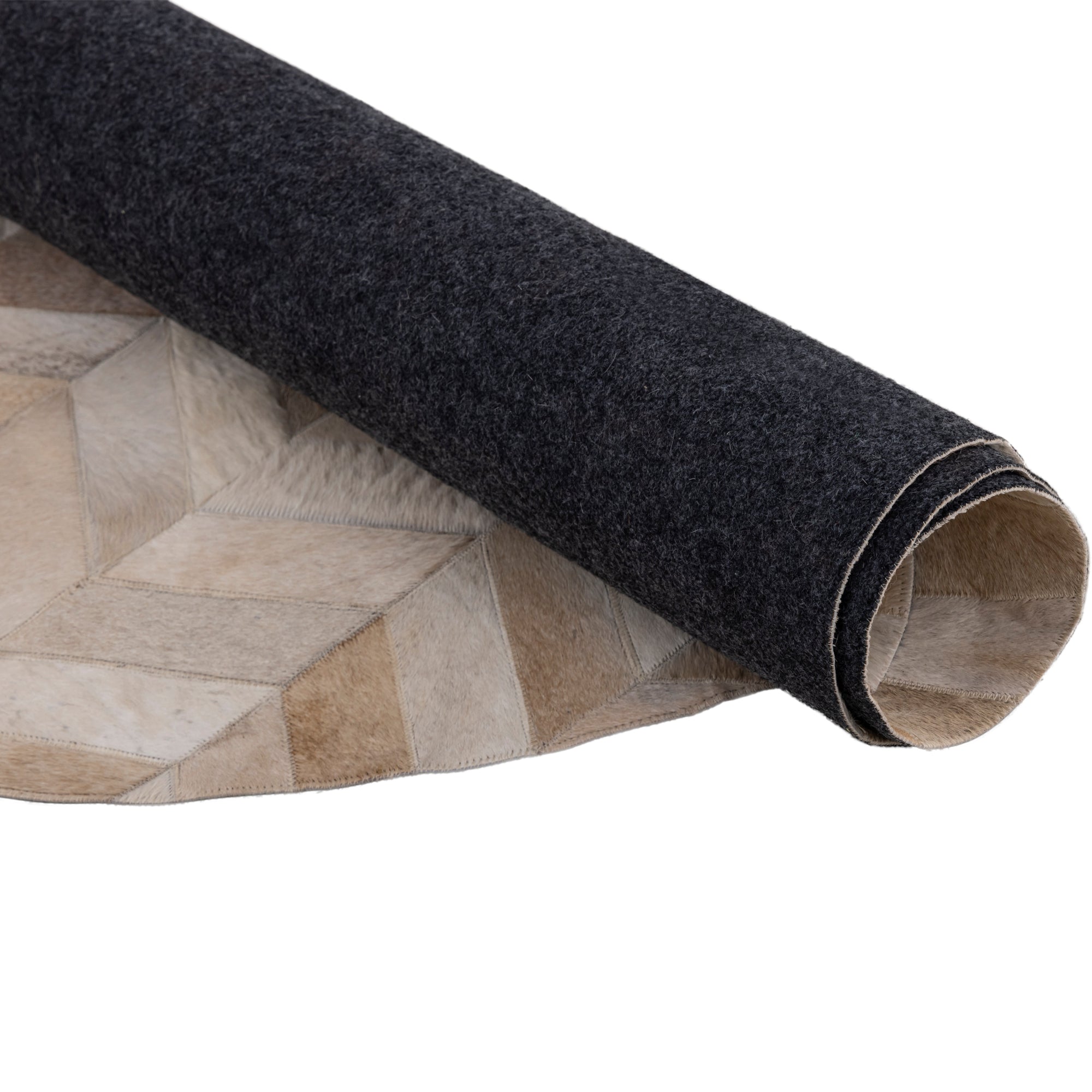 Joanne Beige cowhair patchwork carpet oval S Marron — Tapis — vue 3 | Häus