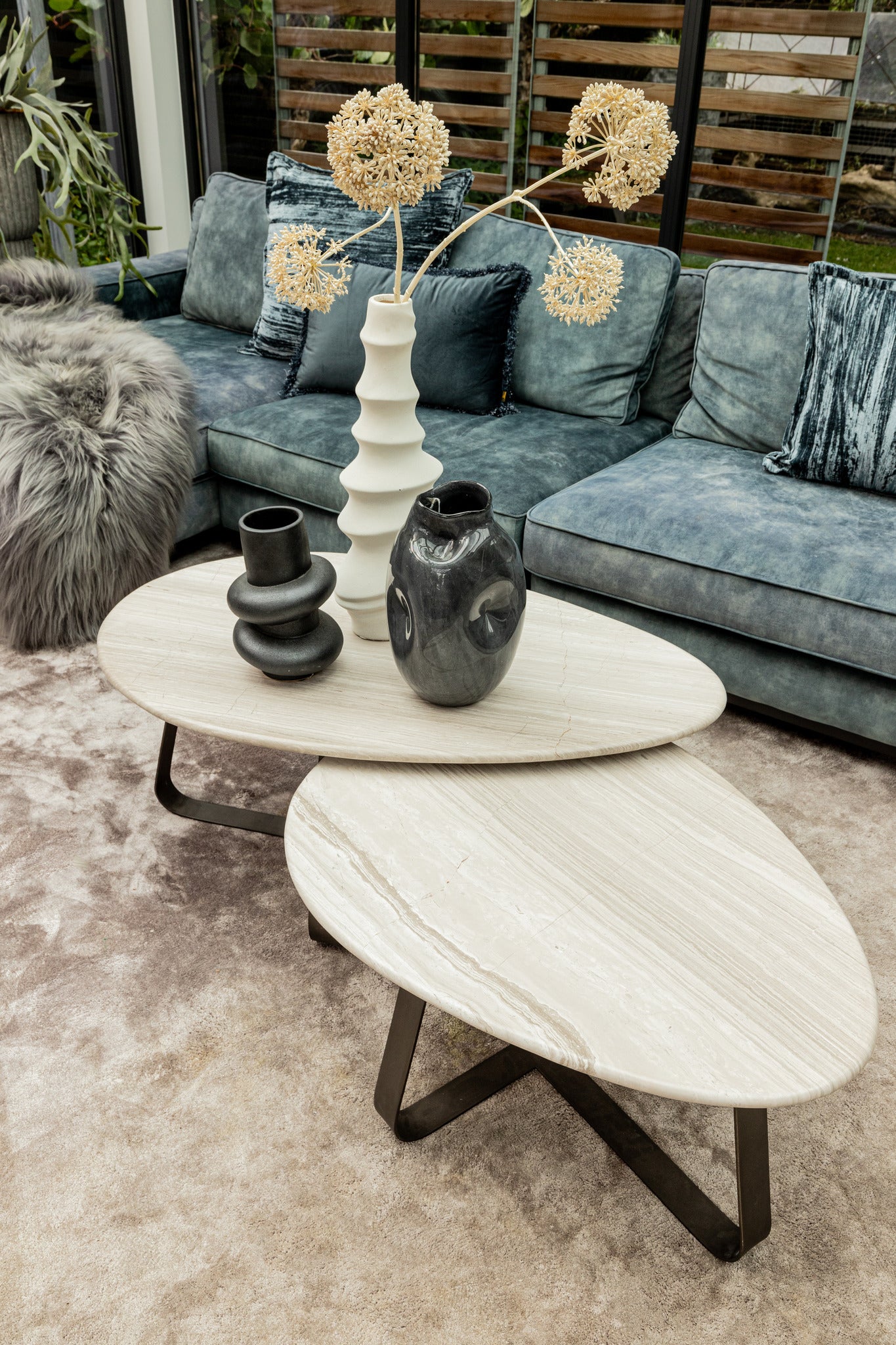 Muka coffeetable low dark grey base white marble - Photo 7
