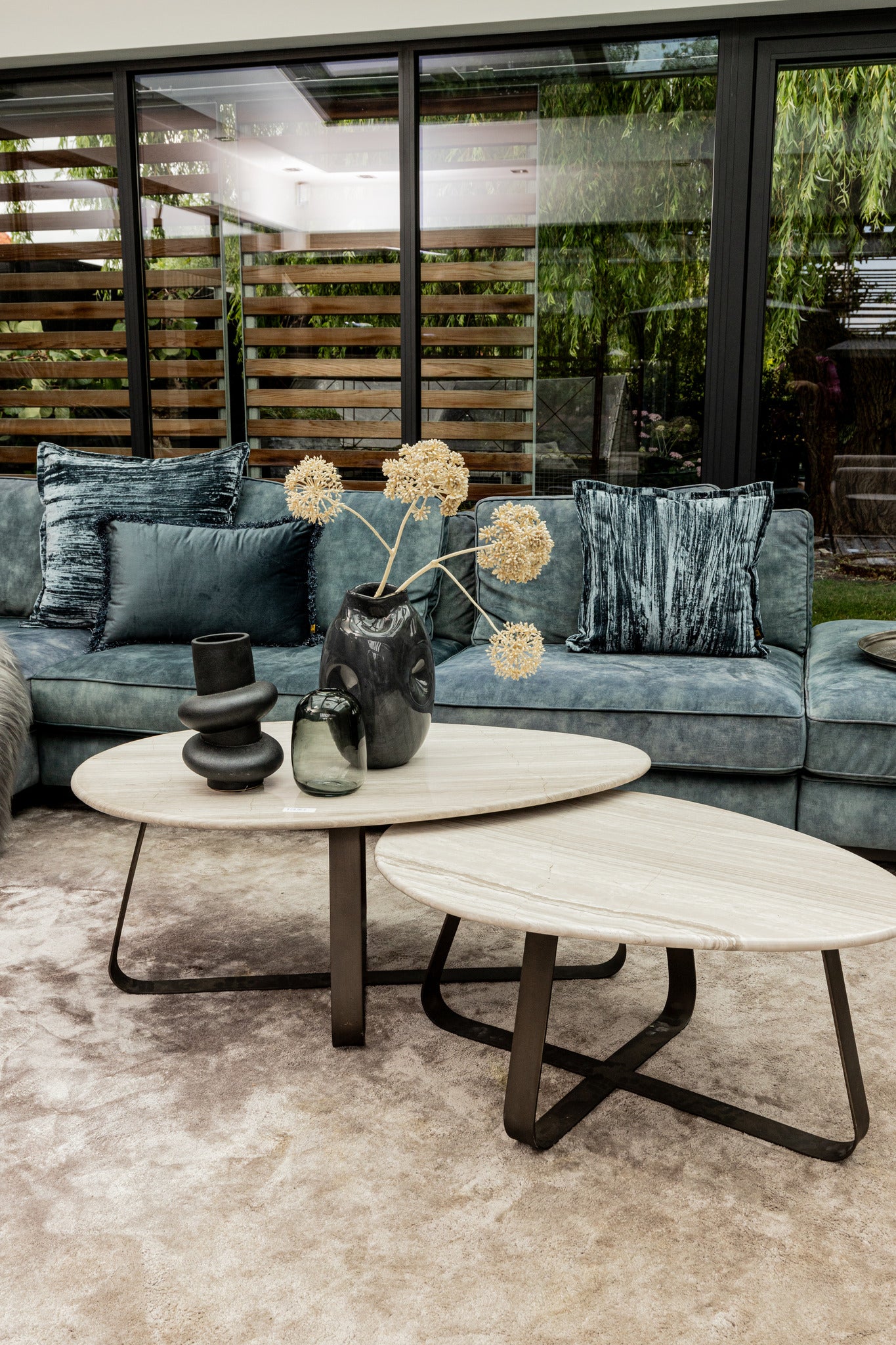 Muka coffeetable low dark grey base white marble - Photo 6