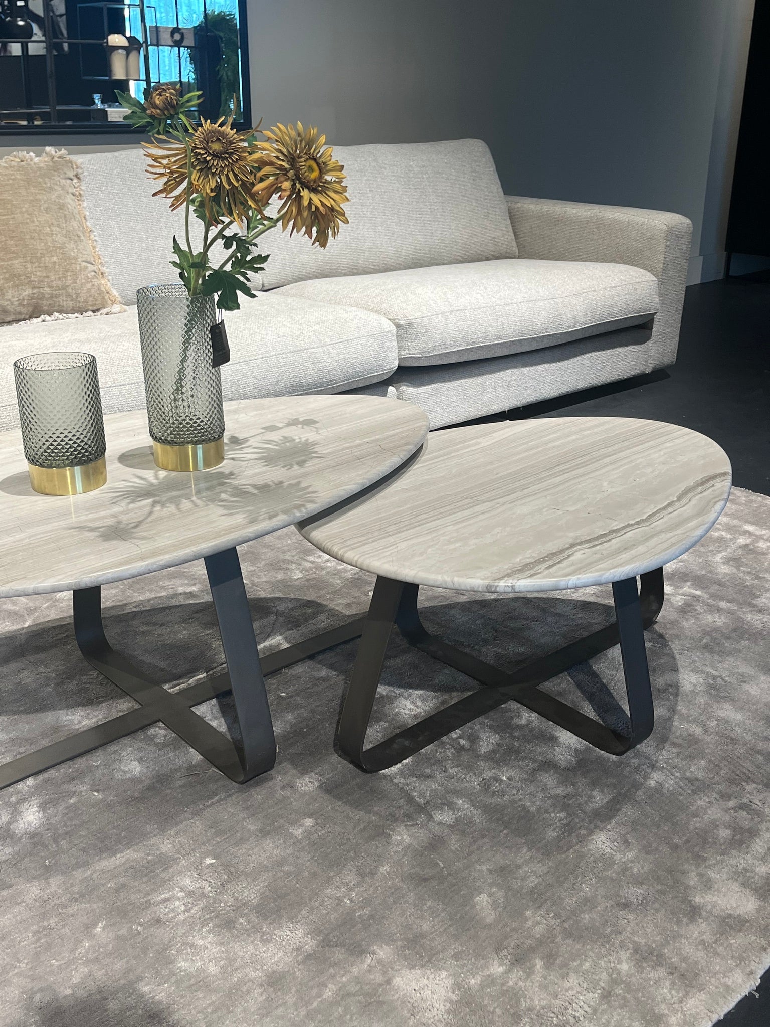 Muka coffeetable high dark grey base white marble - Photo 2