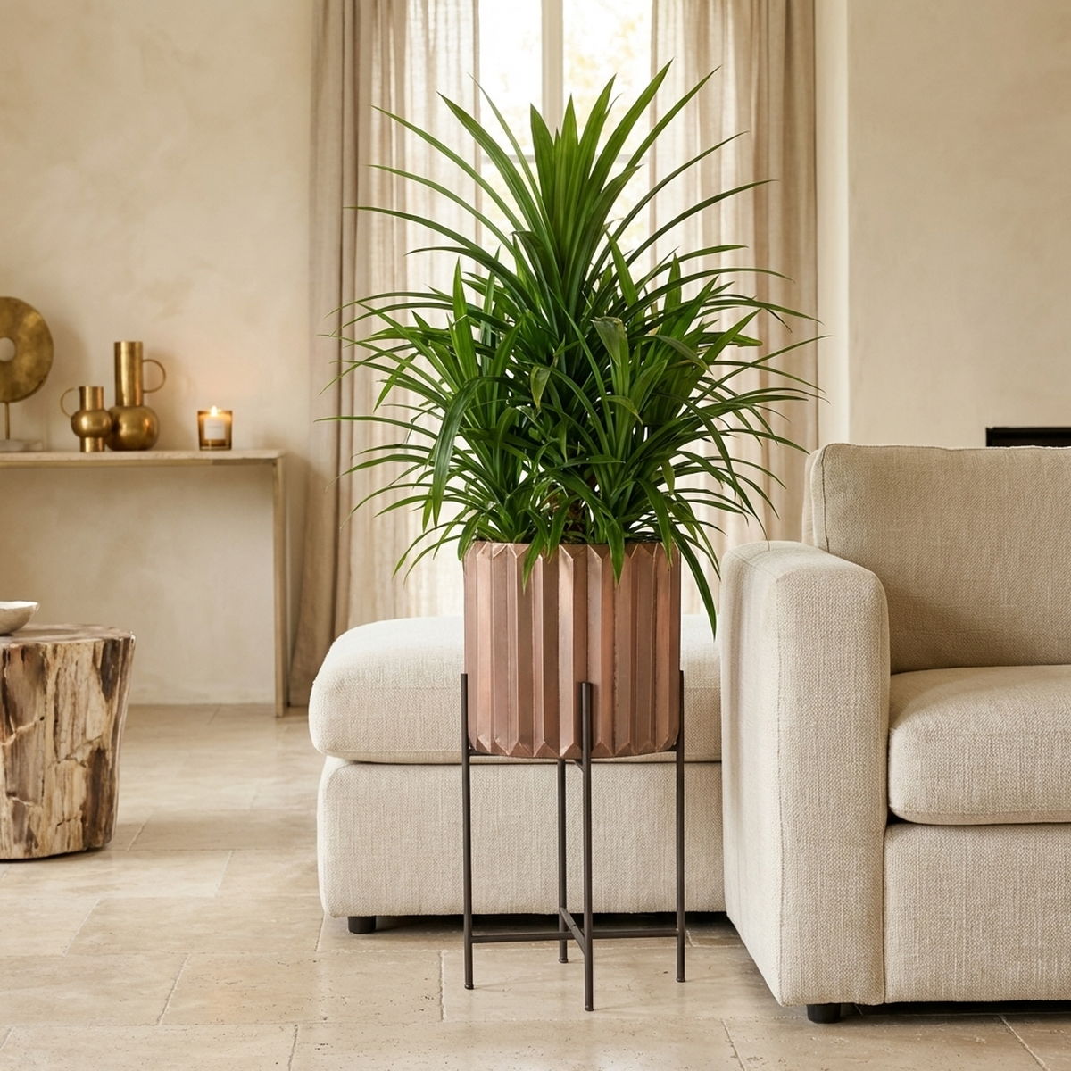 Pot Eleyza — Métal — Photo lifestyle
