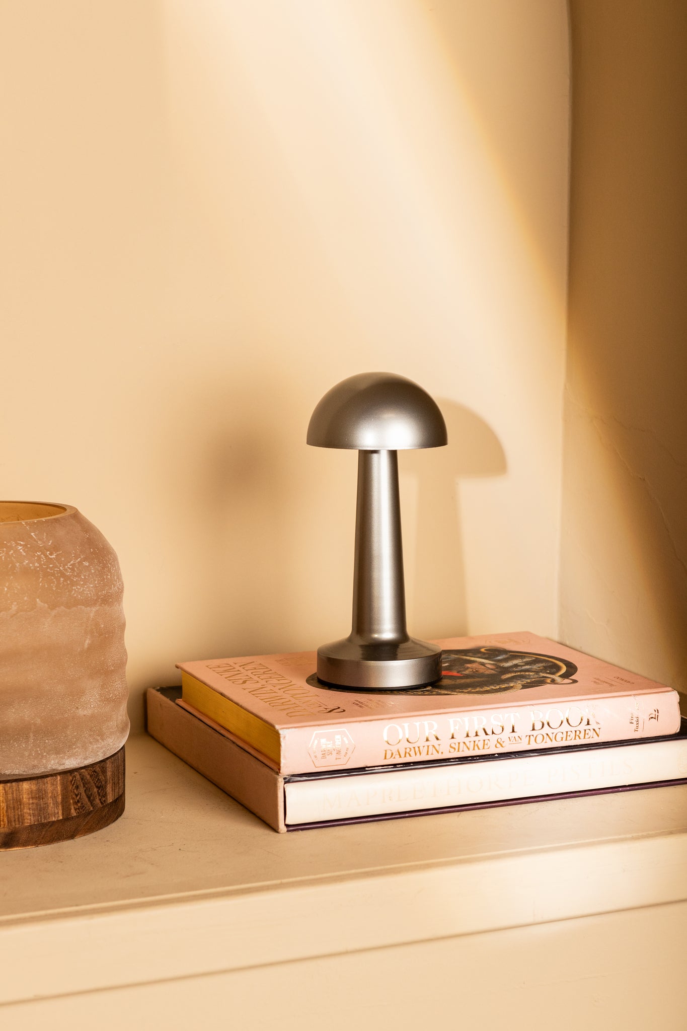 Saraann Lampes LED en aluminium moulé — Alu Led Tablelight Bulb Round Shade - Argent