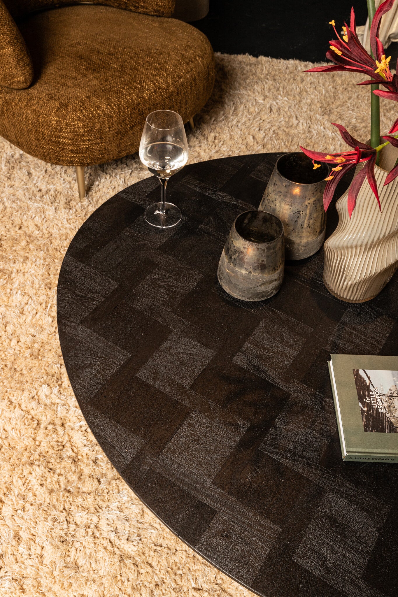 Fieron Black wooden coffee table organic round - Photo 5