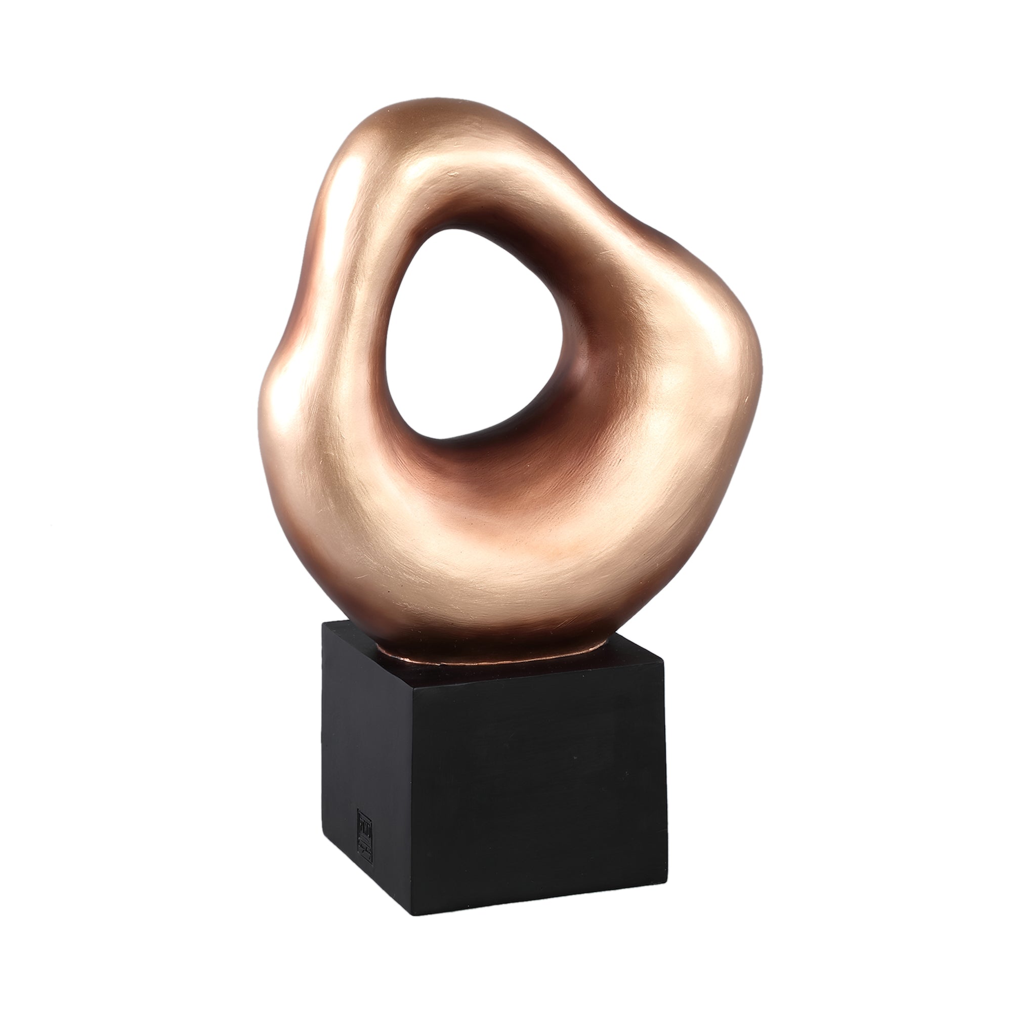 Dolcey Gold poly organic shaped statue on base L