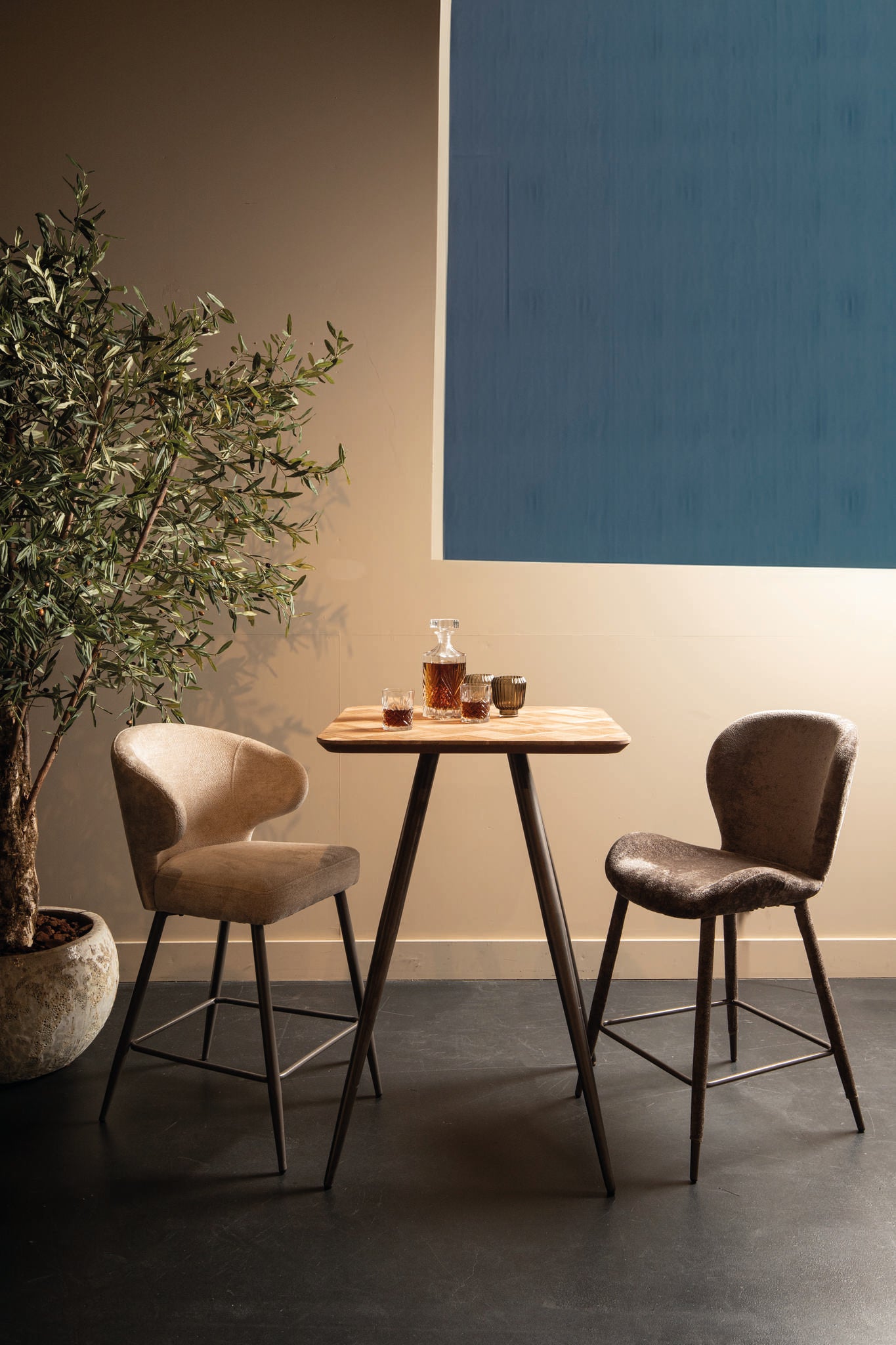 Fieron Natural wooden bar table square - Photo 3