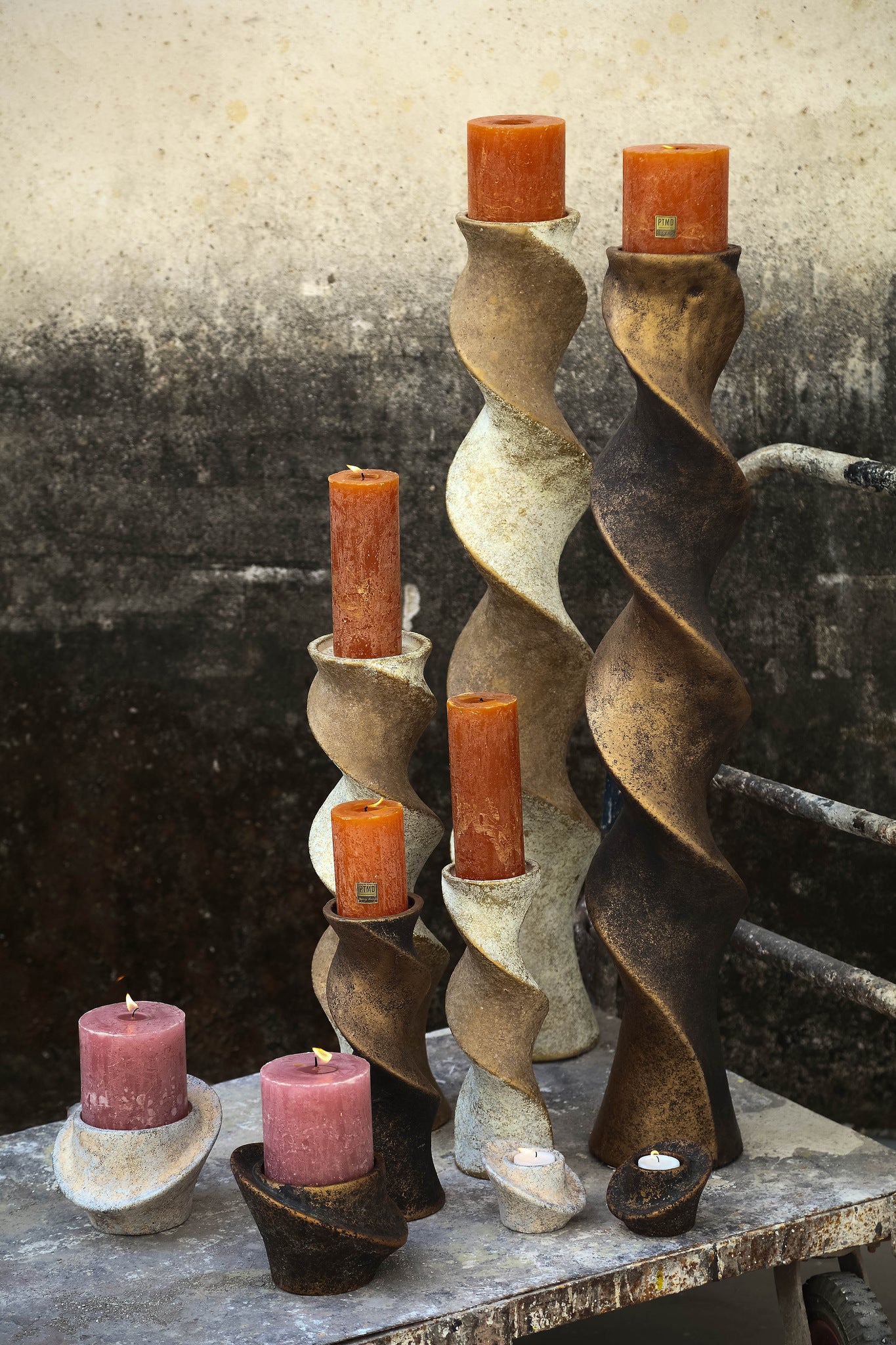 Bryah Chandeliers en ciment - Marron