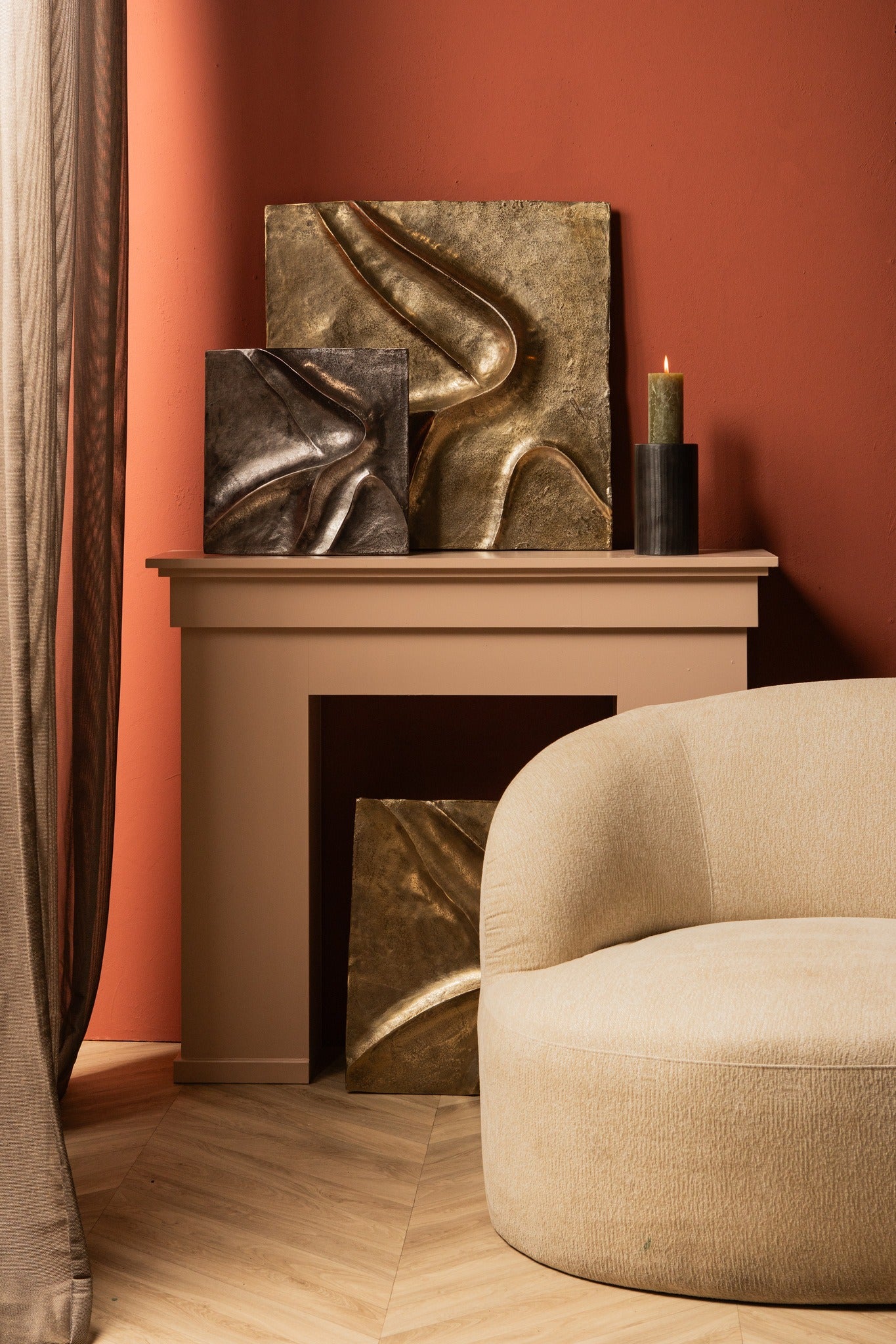 Gihan Nickle casted alu wall panel wave lines S