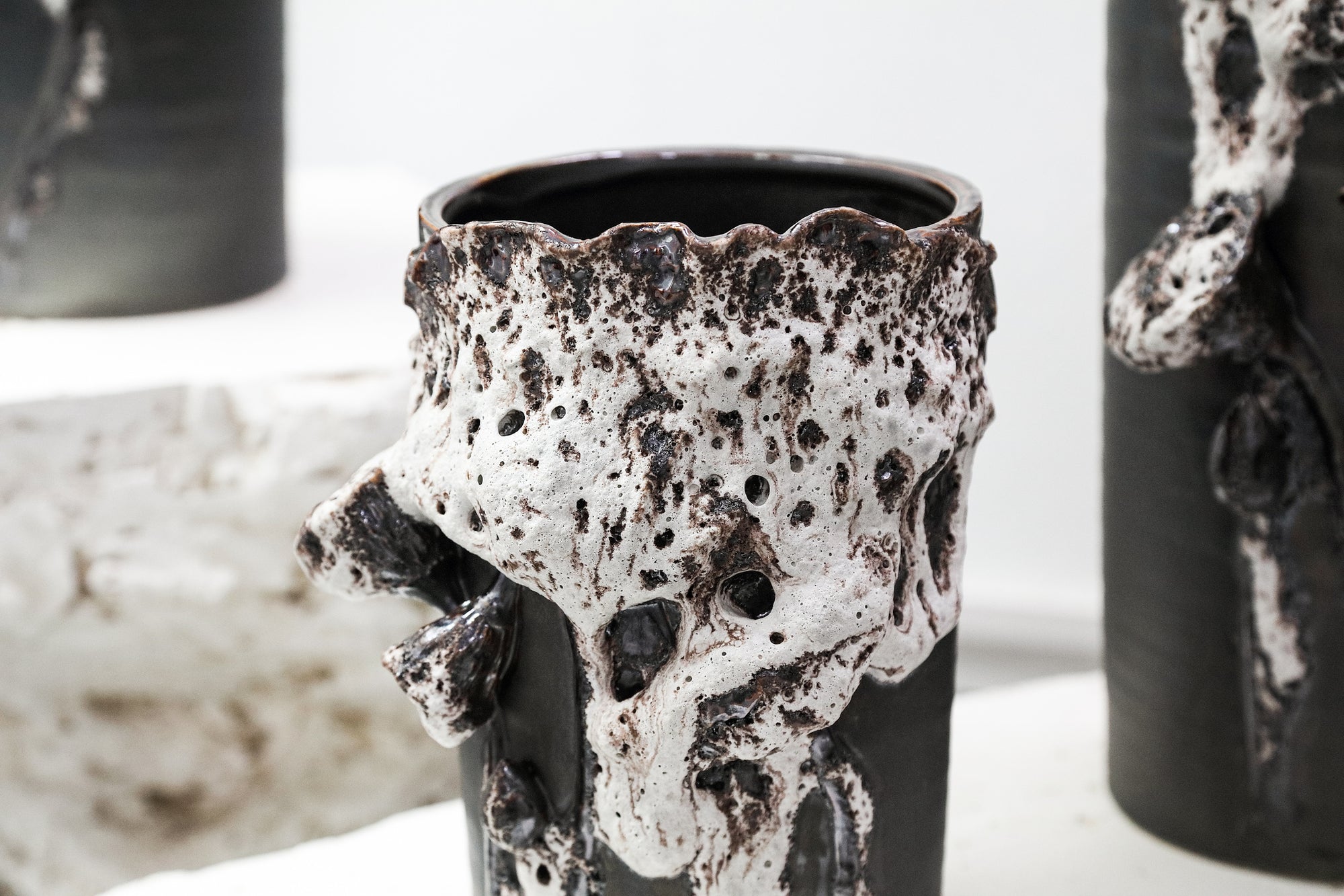 Laverae Pot en céramique - Brown