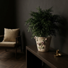Pot Annastasia — Ciment — Photo lifestyle