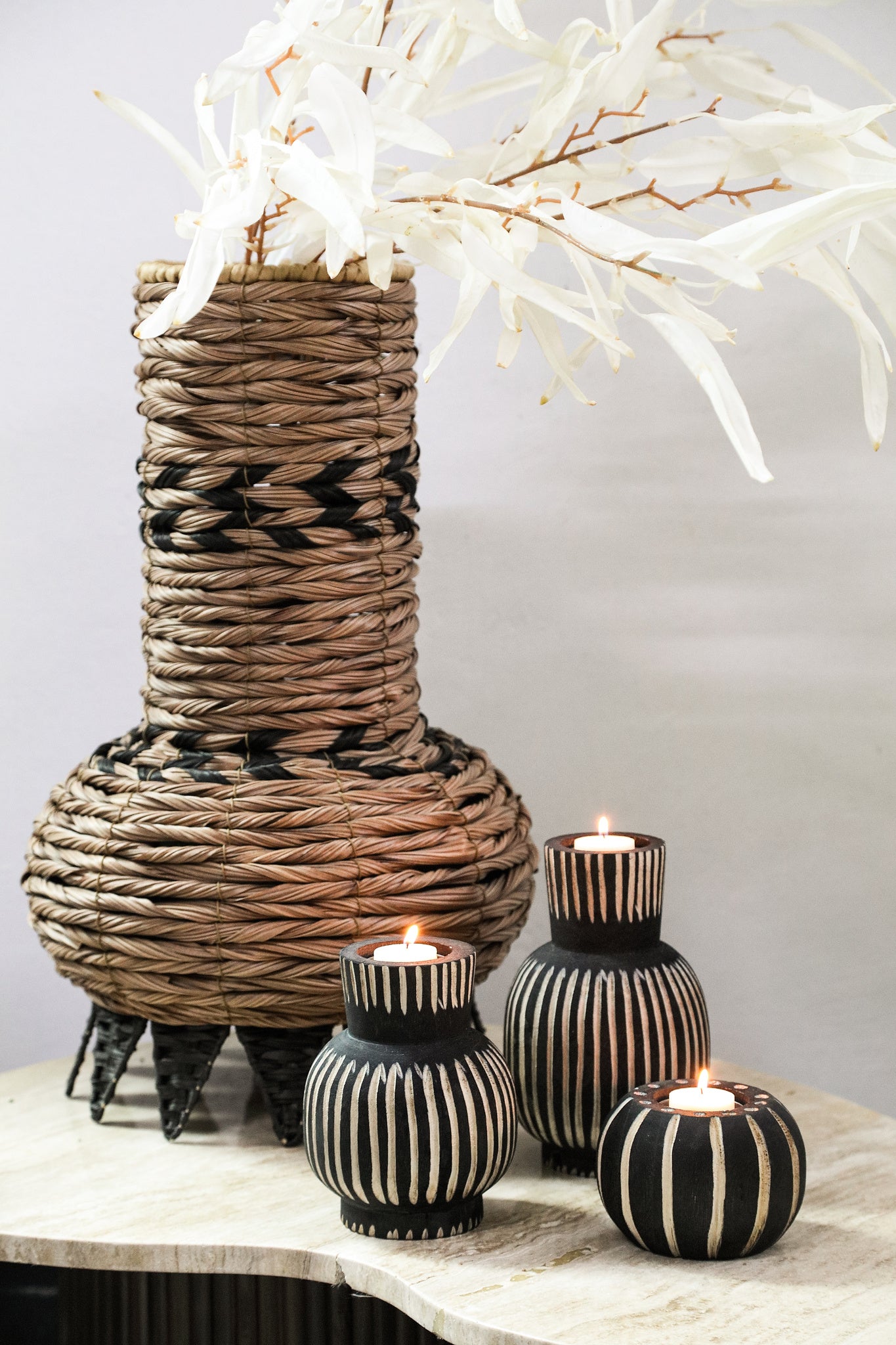 Jordhan Chandeliers en bois — Natural Candleholder Round High - Noir