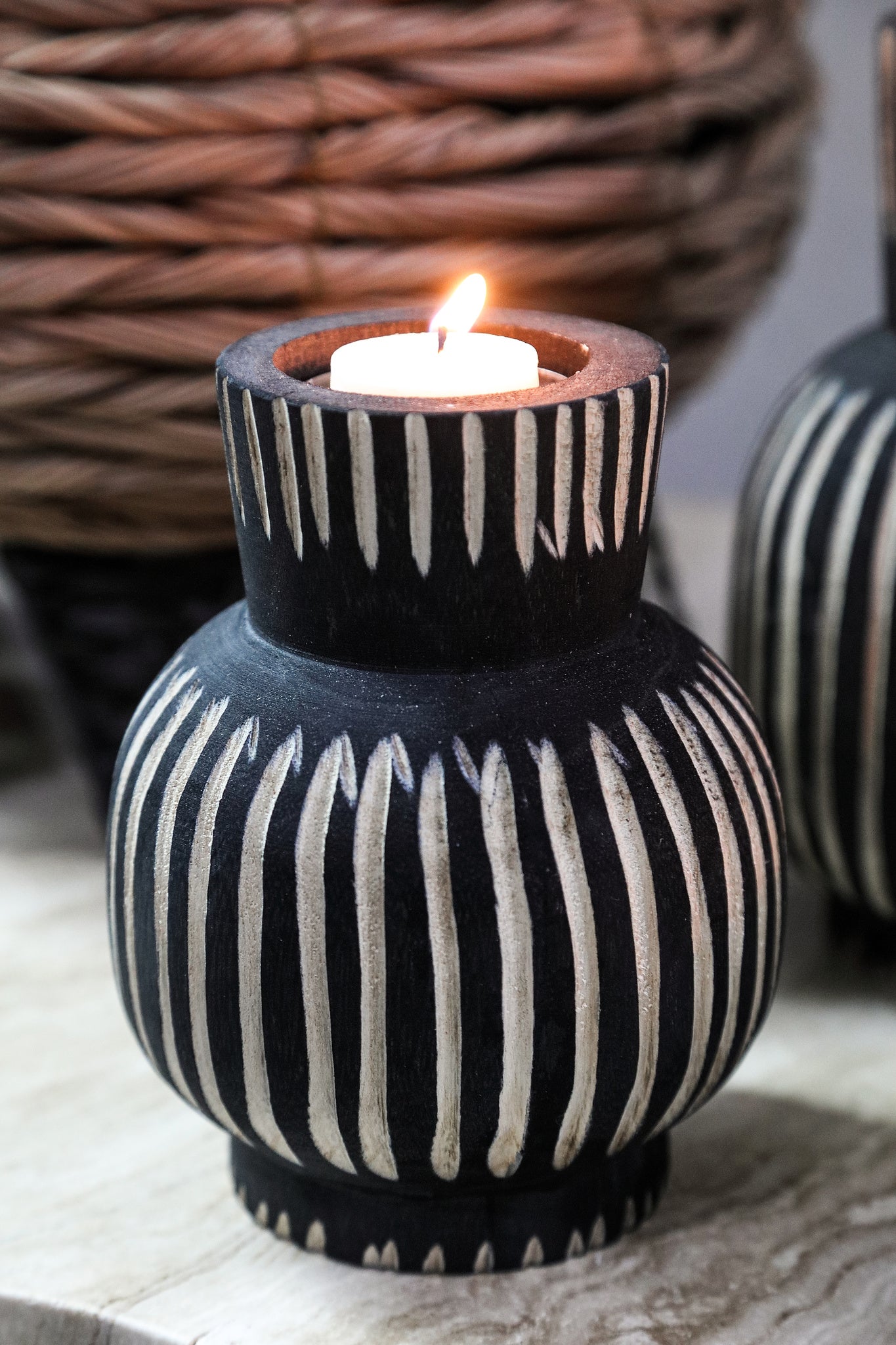 Jordhan Chandeliers en bois — Natural Candleholder Round High - Noir