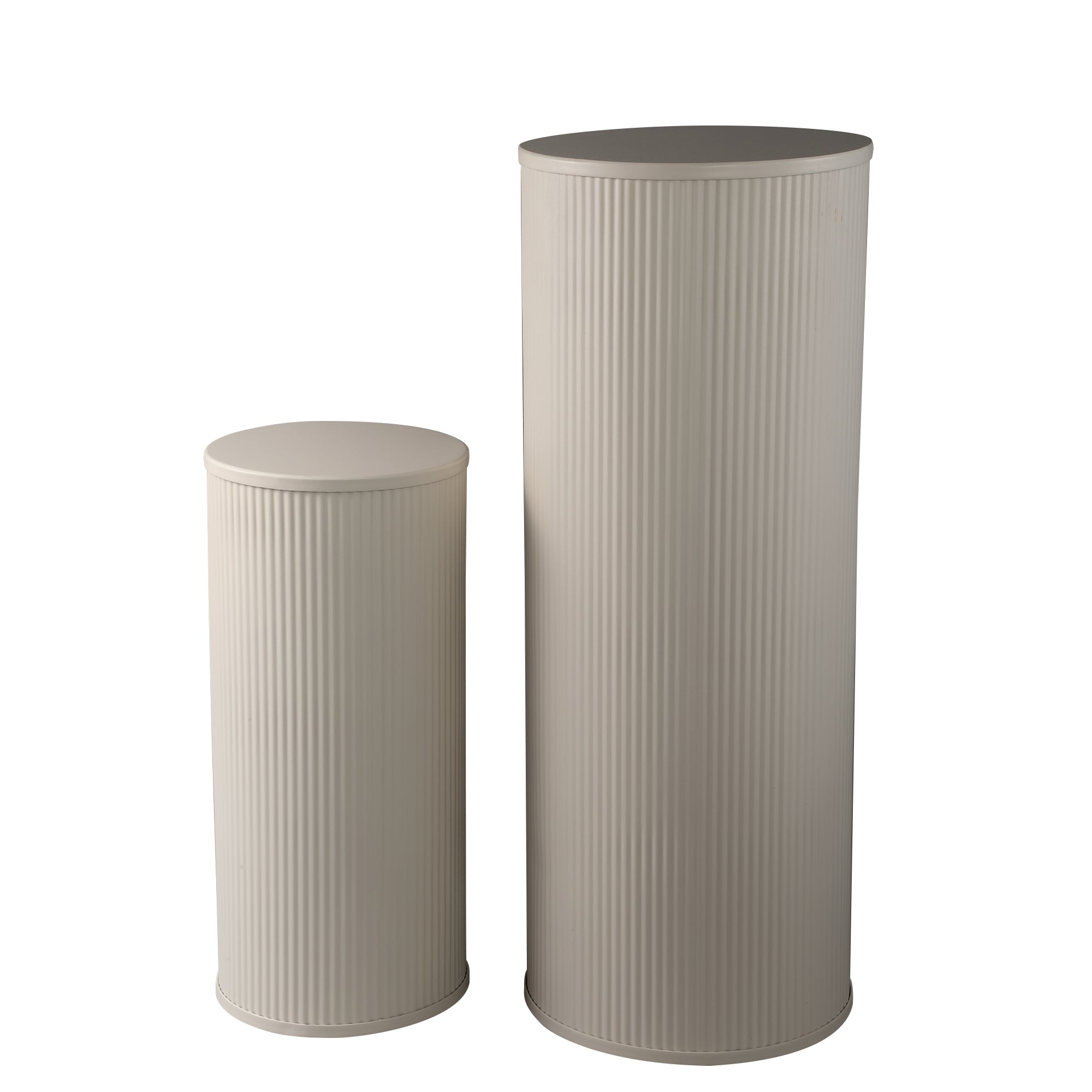 Midda White steel ribbed pedestal set of 2