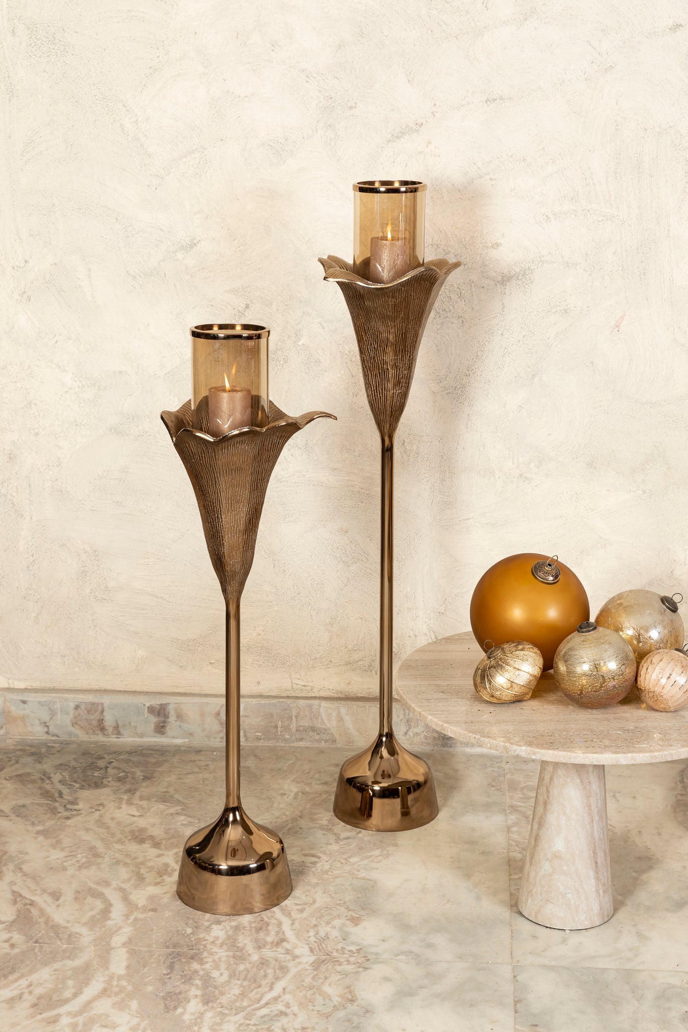Kourtney Bougeoirs en verre - Bronze