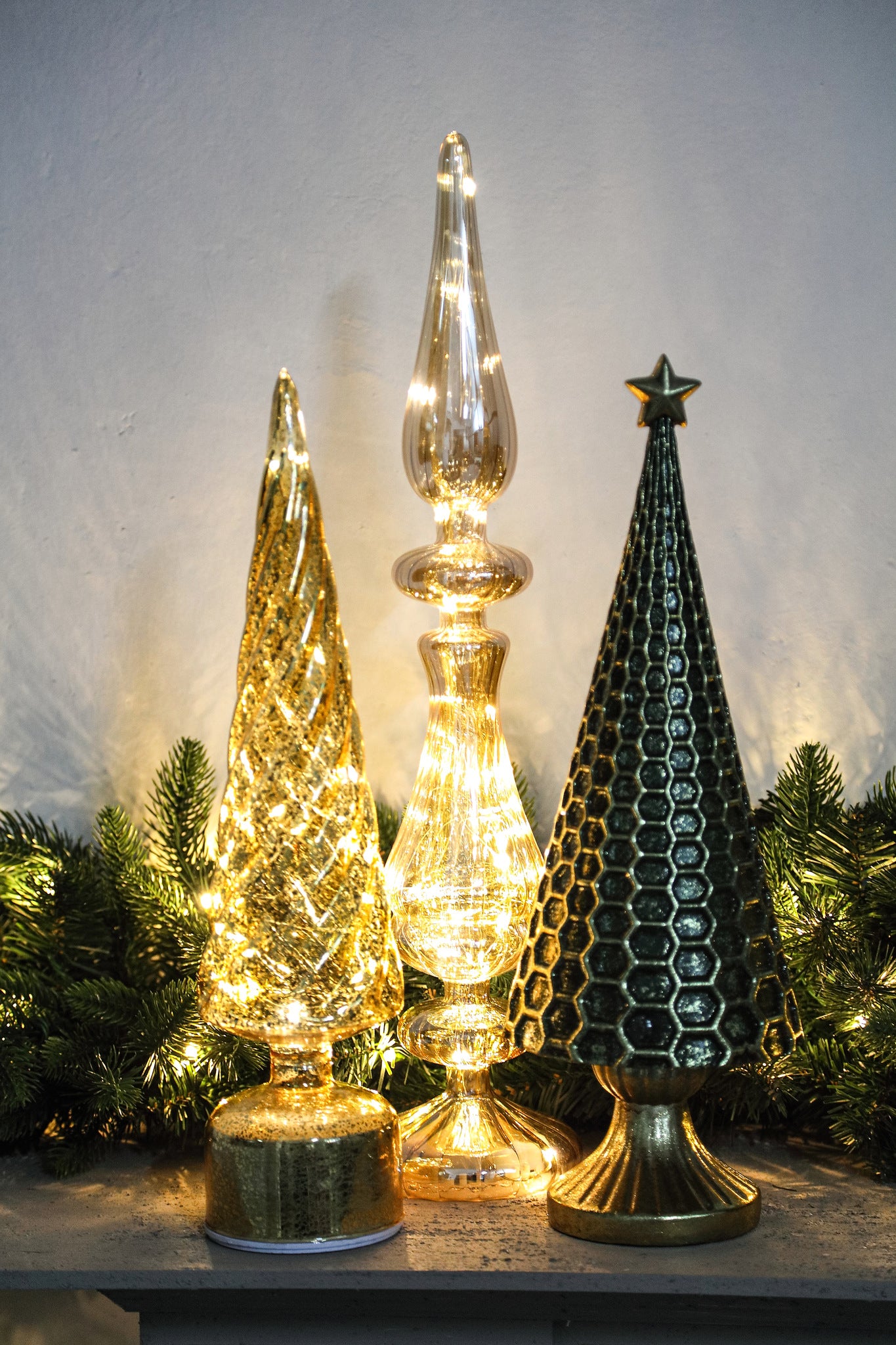 Noran Lampes LED en verre — Moving Tree Led Light Swirl - Or