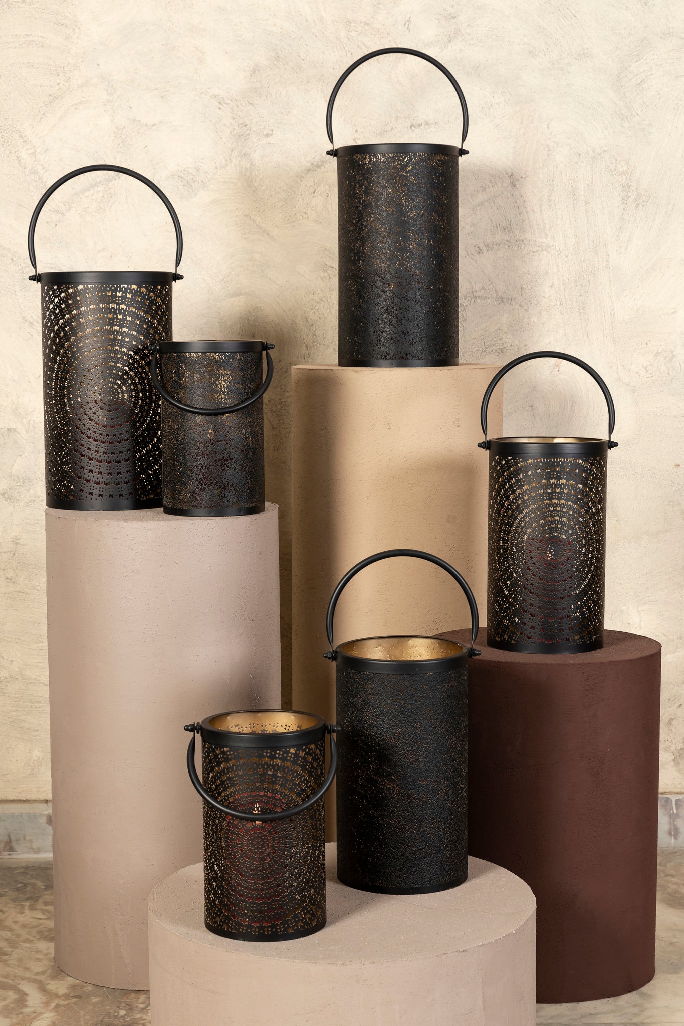 Kross Lanternes en fer — Lantern Pattern Gold Round Sv3 - Noir