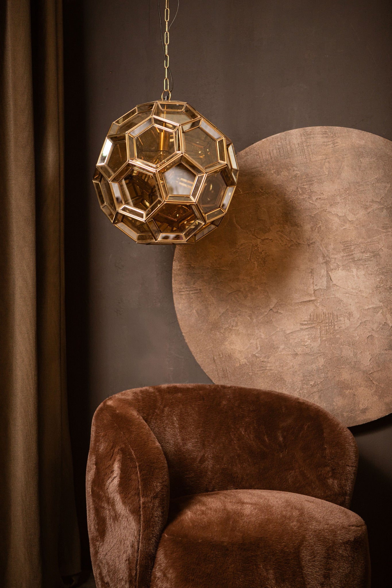 Thyro Lustres en verre — Antique Brass Amber Ball Lamp - Or