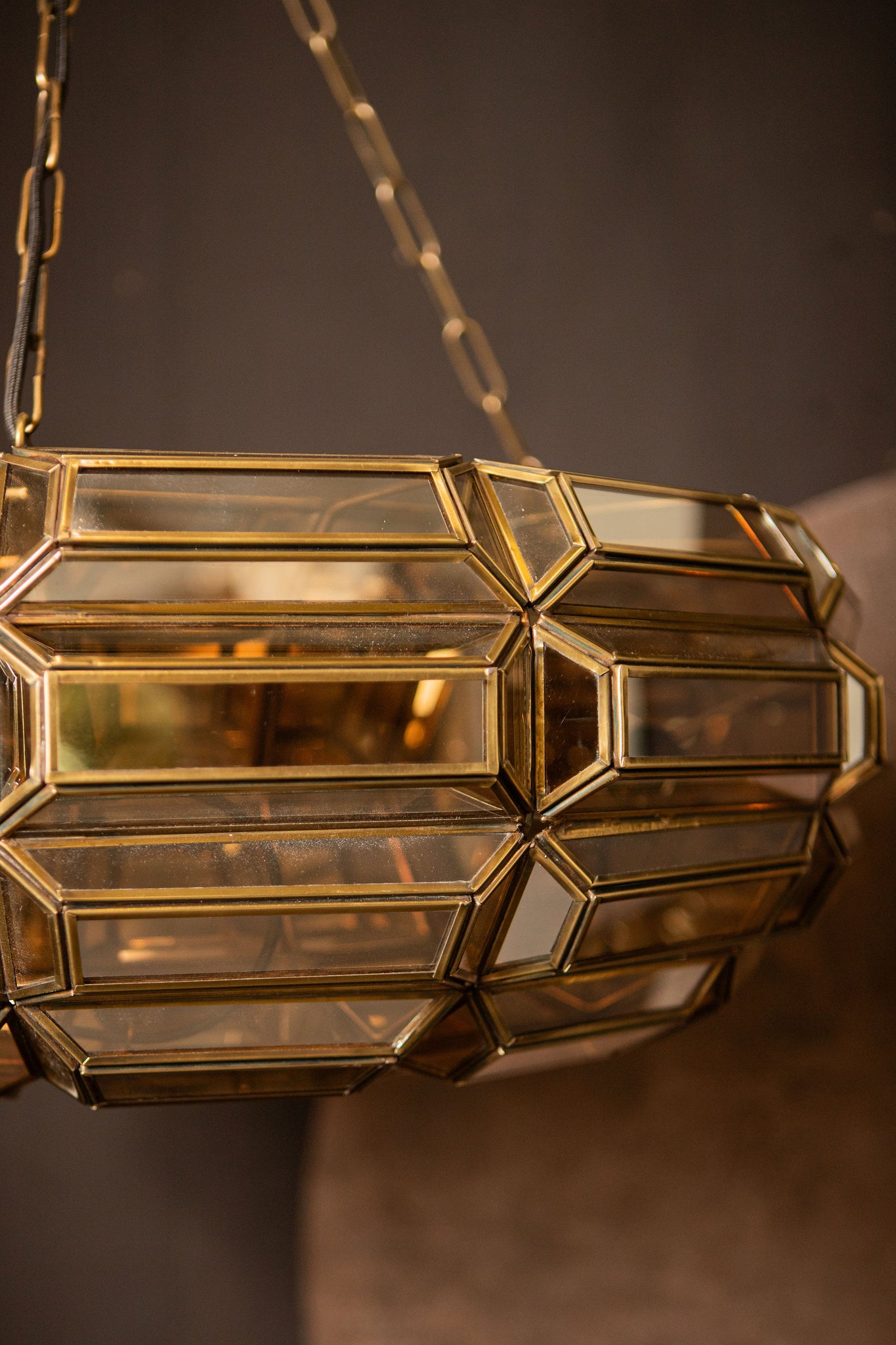 Thyro Lustres en verre — Antique Brass Amber Donut Lamp - Or