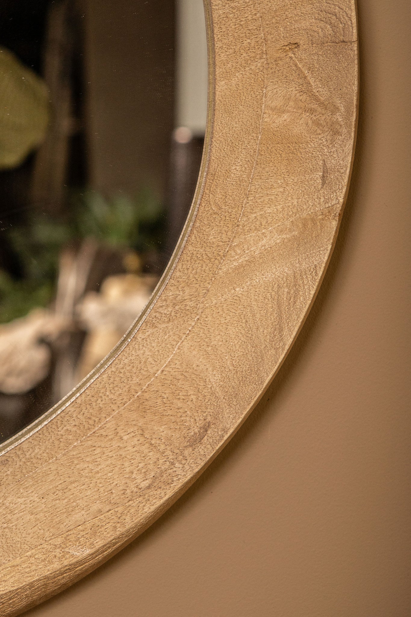Noam Natural mango wood round mirror S