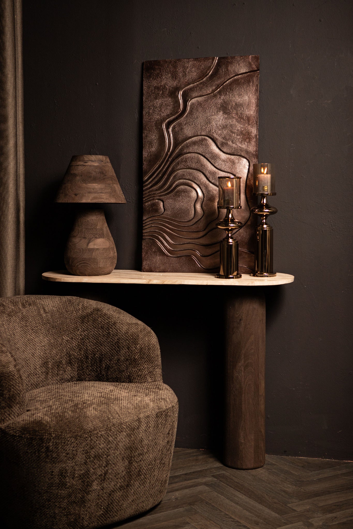 Erike Bronze casted alu wall panel wave in 2 parts