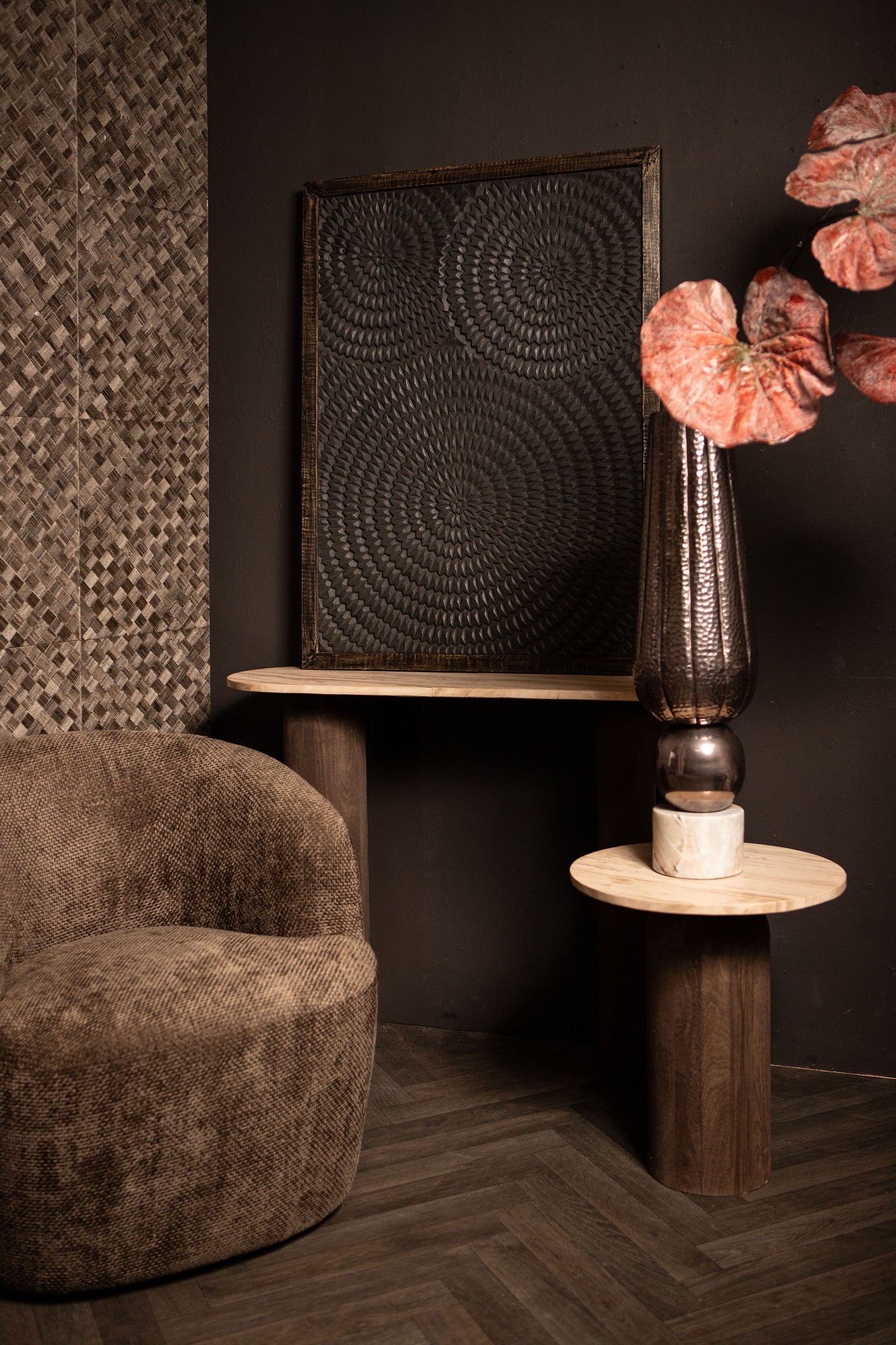 Levya Black wooden rect wall panel round pattern
