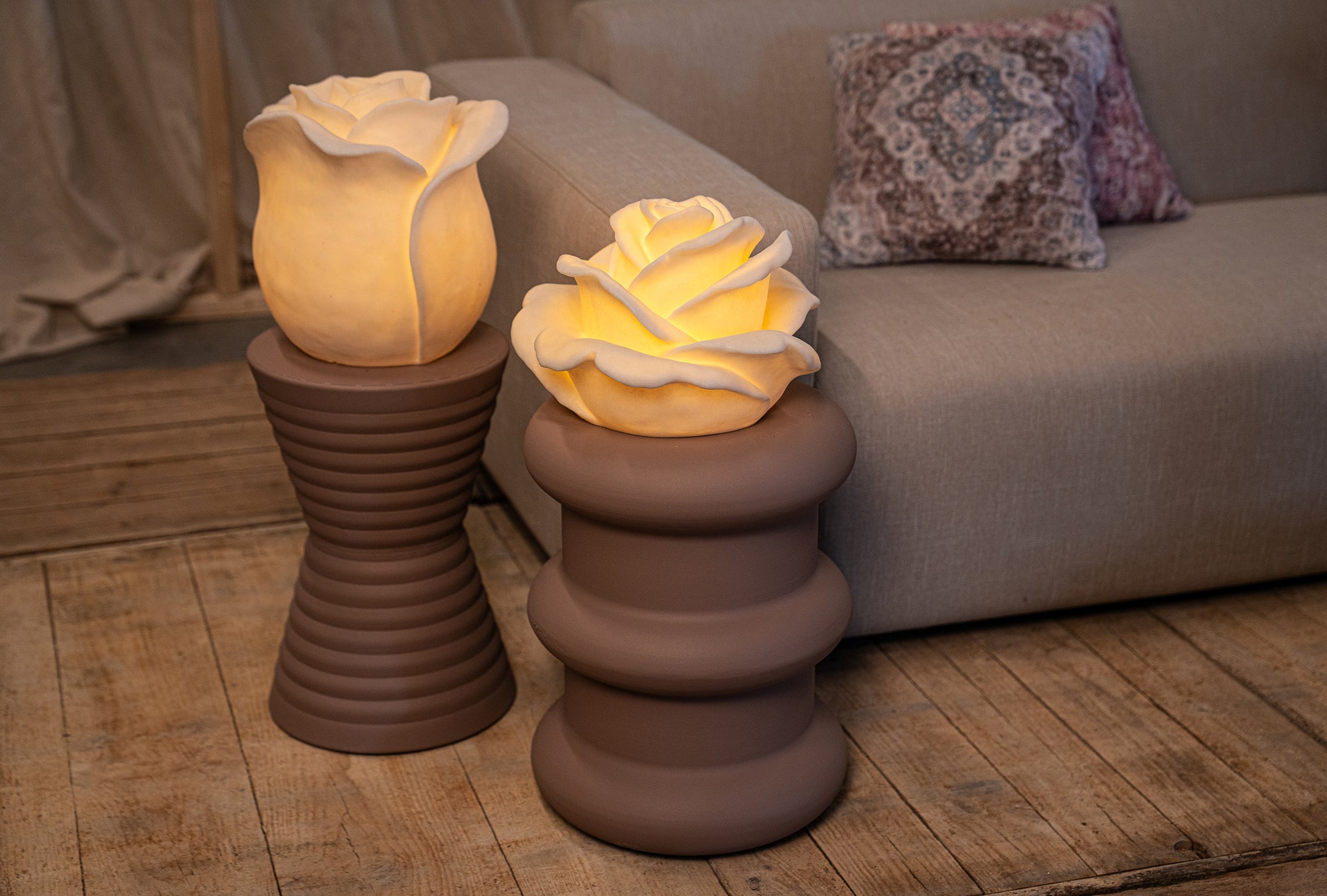 Aveda Lampes LED en résine — Rose Led Light Rechargeable High - Blanc