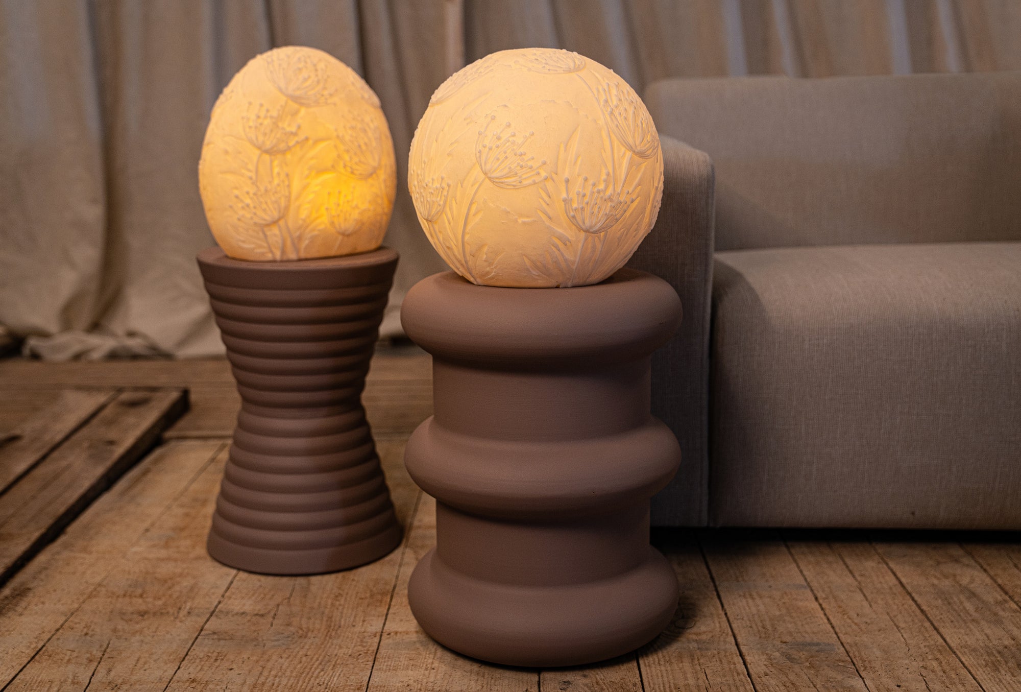 Hennah Lampes LED en résine — Flower Ledlight Rechargeable Rnd - Blanc