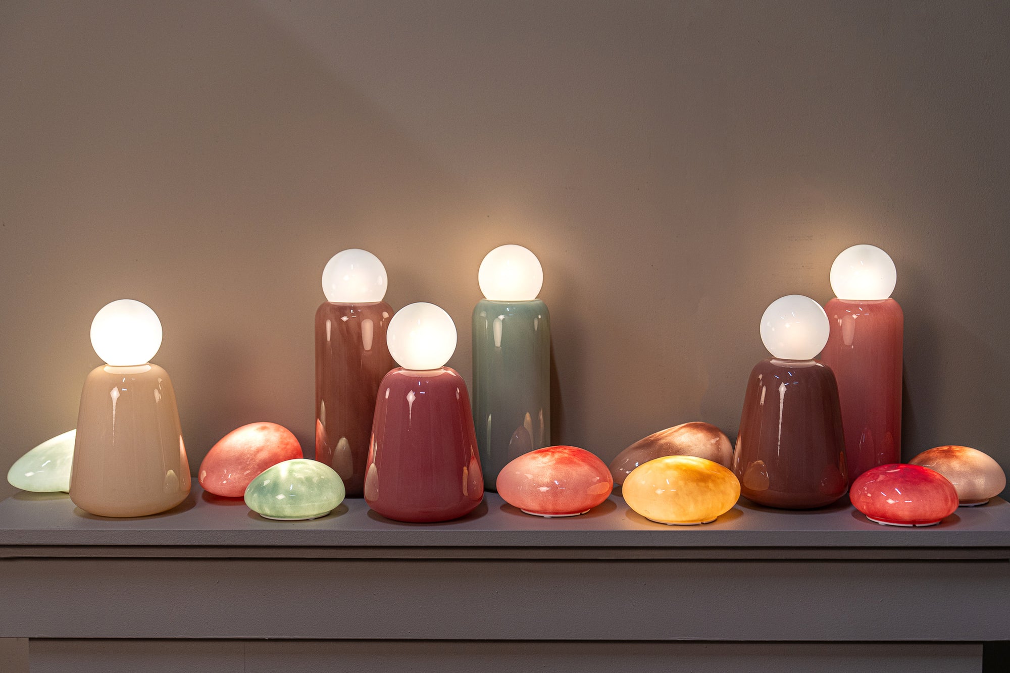 Garine Lampes LED en verre — Led Lamp Rechargeable Low - Dark Pink