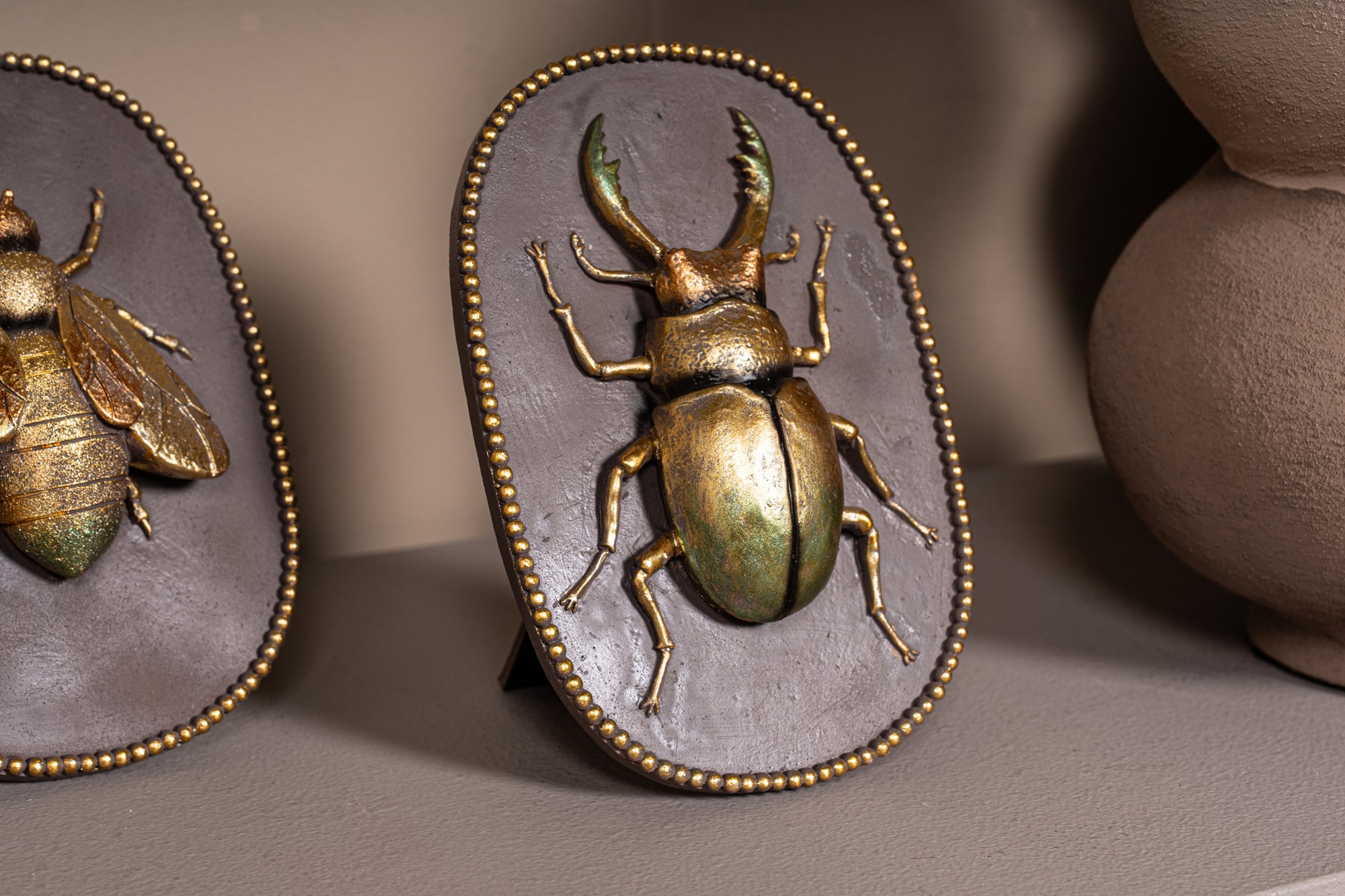 Adalay Gold poly beetle shaped wall hanger