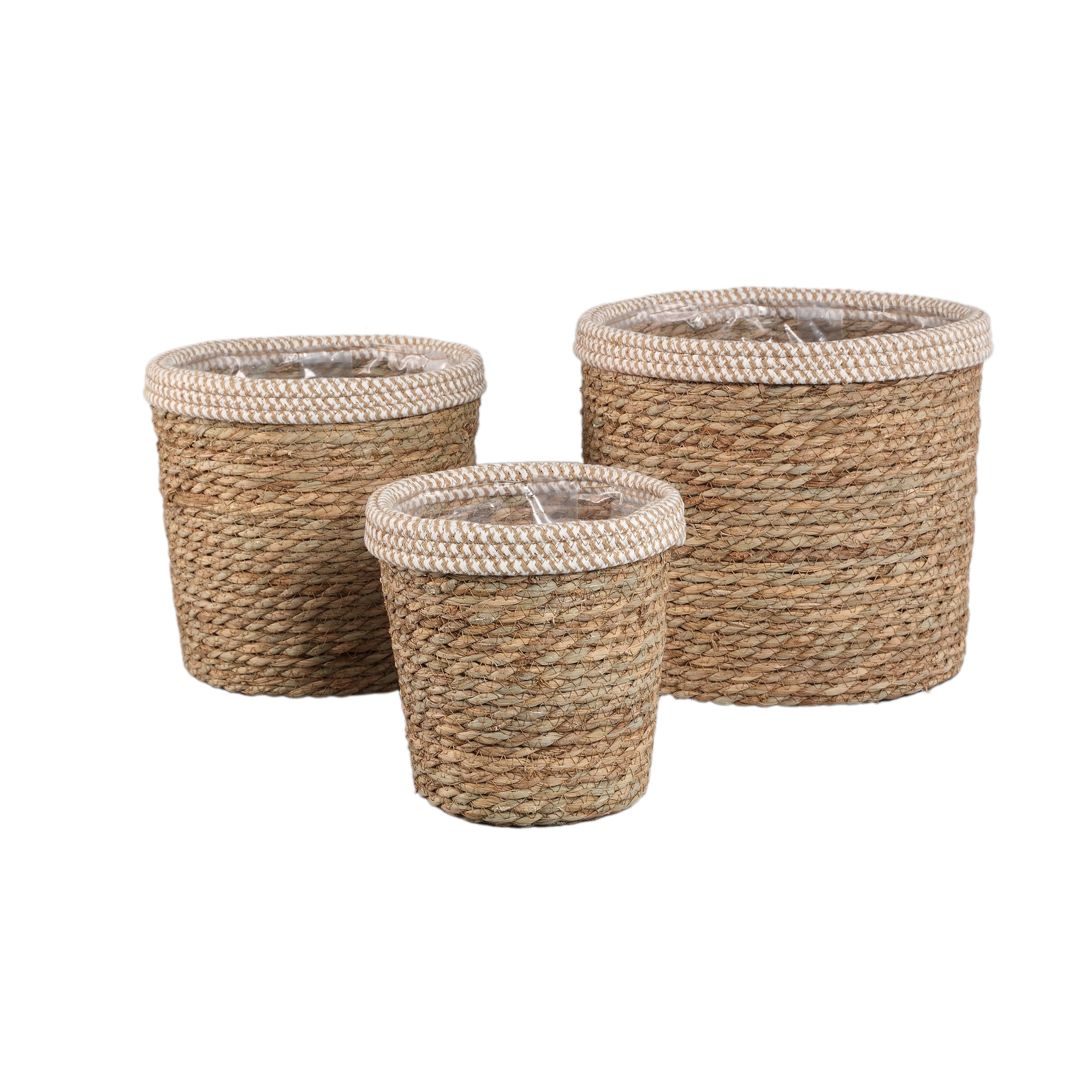 Leavy White border straight rattan basket SV3