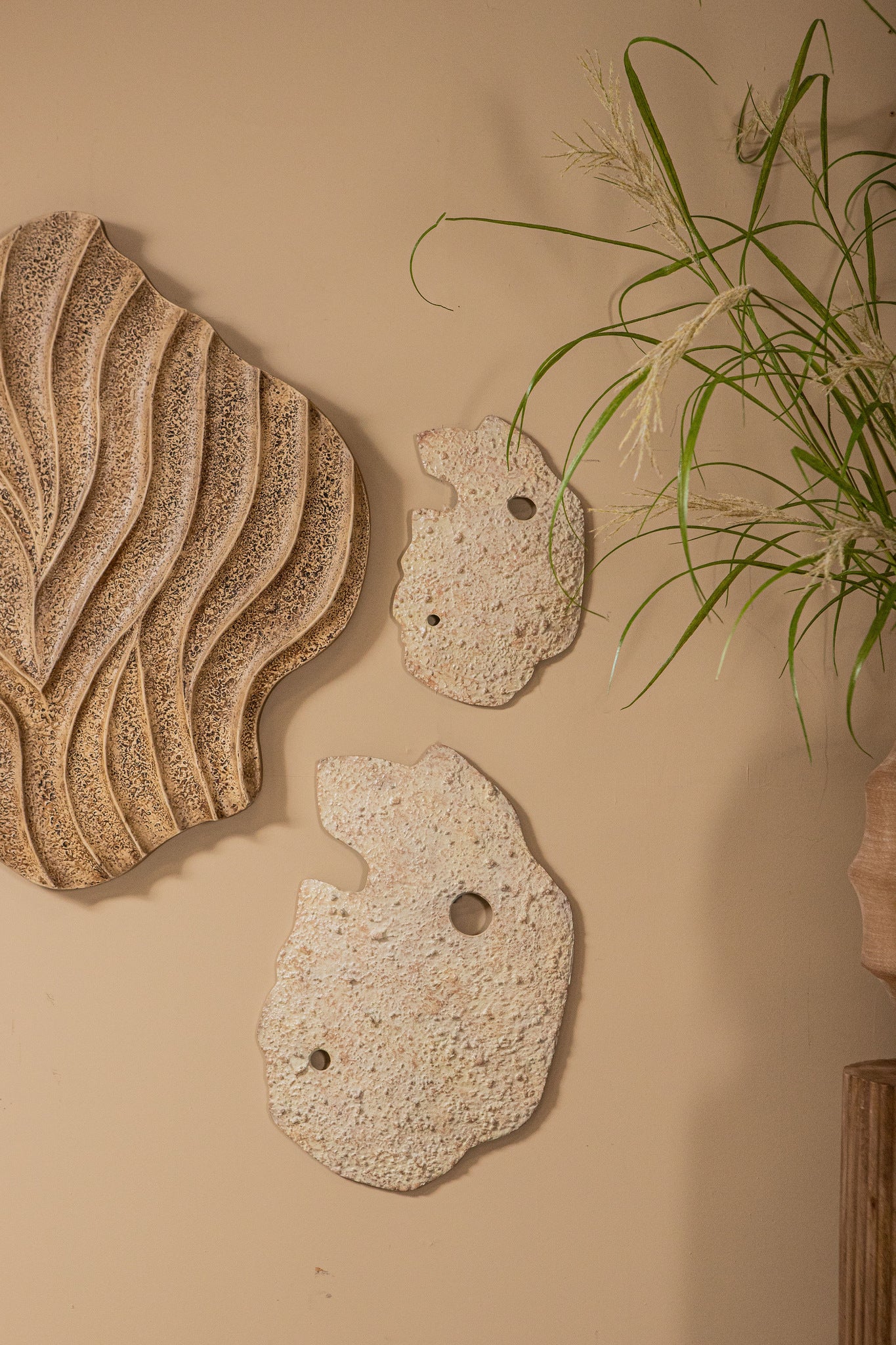 Abbie Beige MDF wavy organic wall panel S
