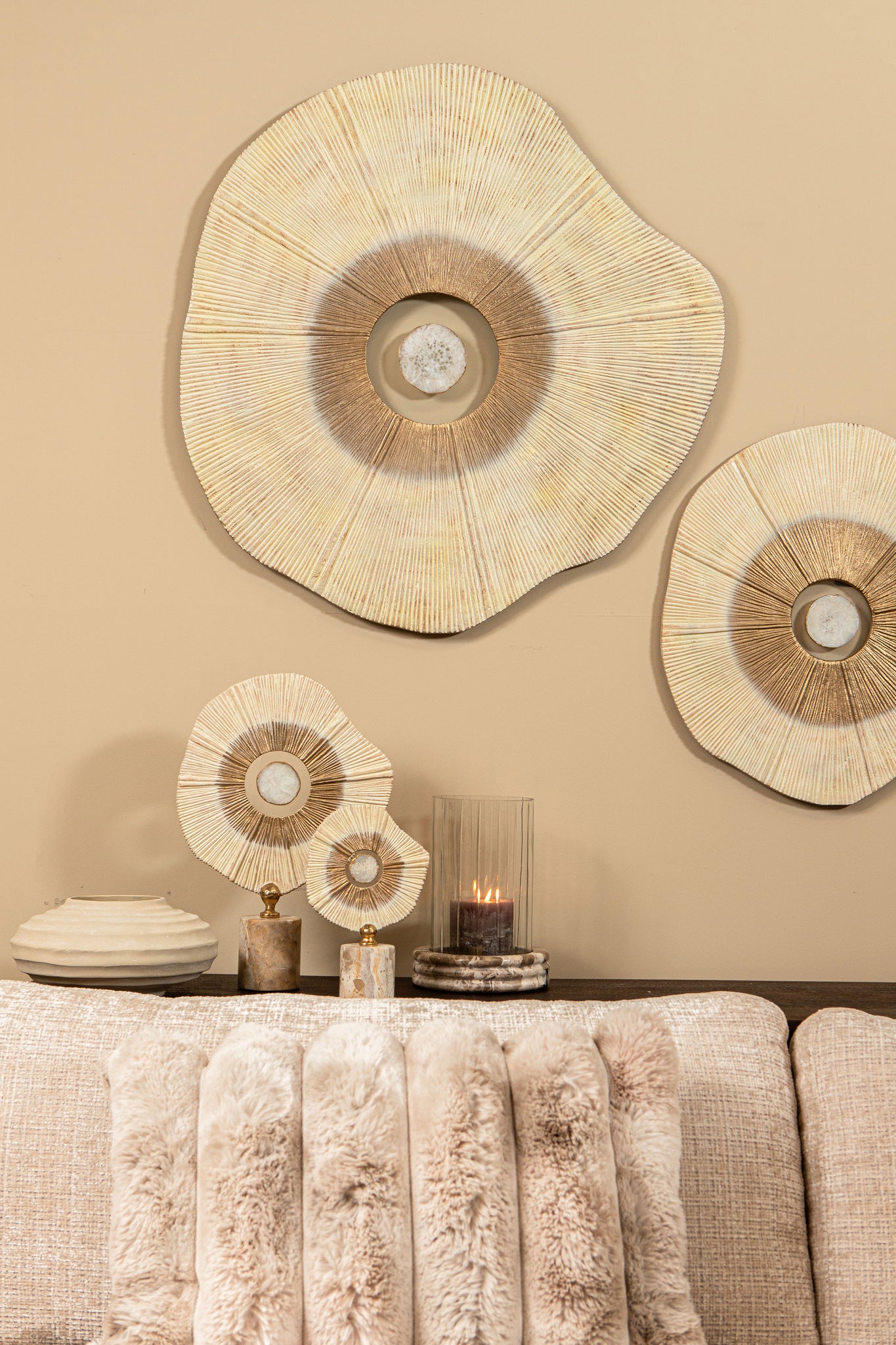 Rella Beige casted alu statue marble and stone L