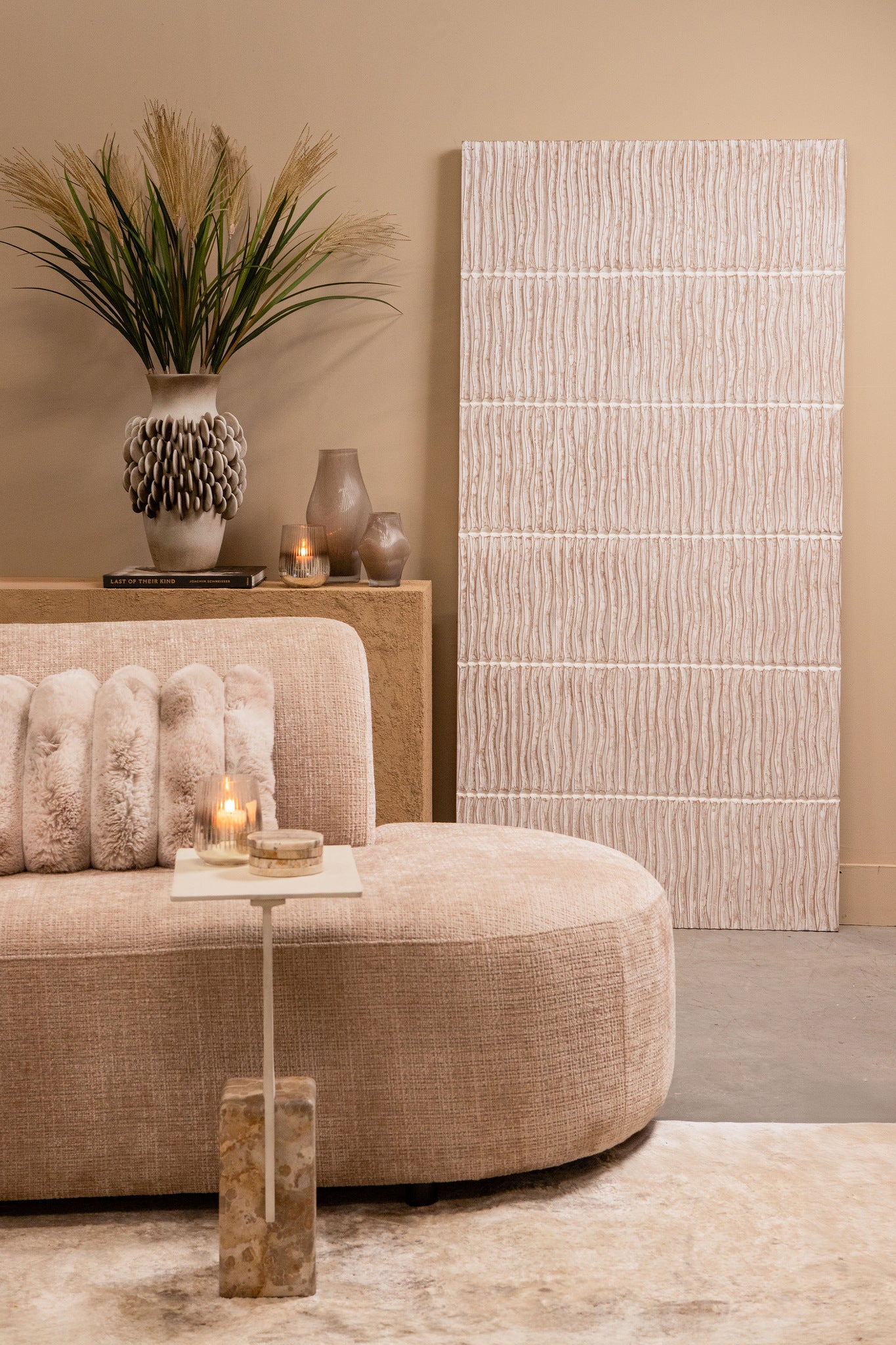 Seline White MDF wavy stripe layer wall panel L