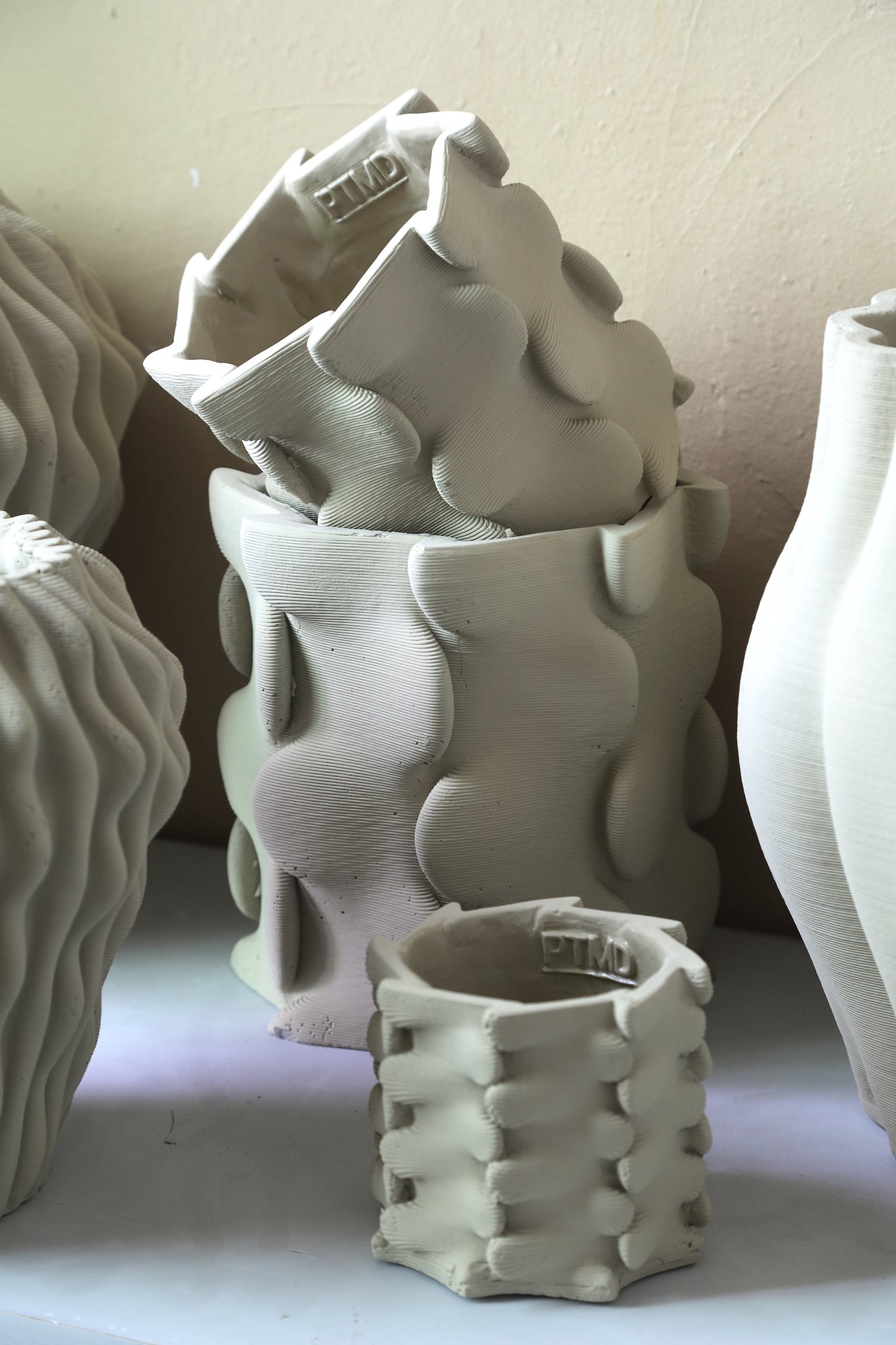 Norma Pot en ciment - Beige