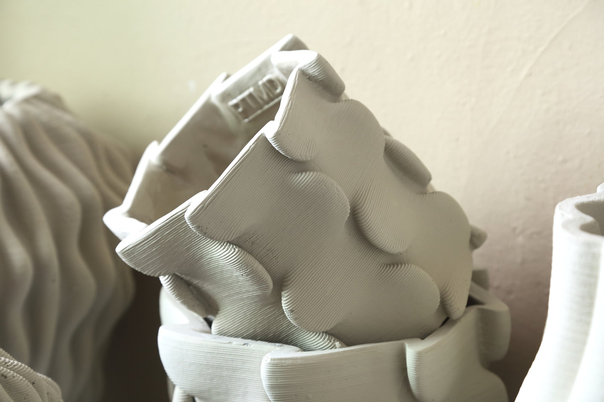 Norma Pot en ciment - Beige